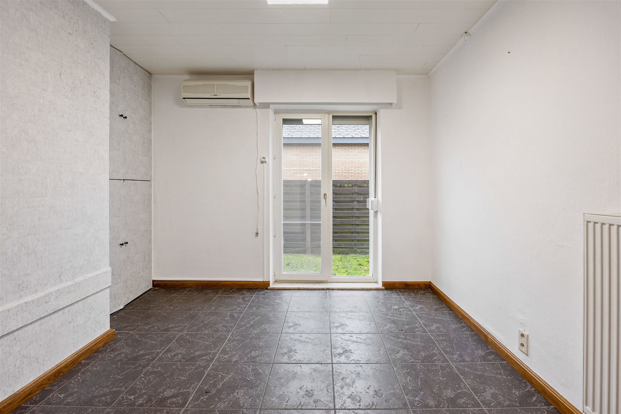 RUIME WONING MET 5 SLAAPKAMERS GELEGEN OP EEN PERCEEL VAN 10A68CA TE HEUSDEN-ZOLDER foto 17