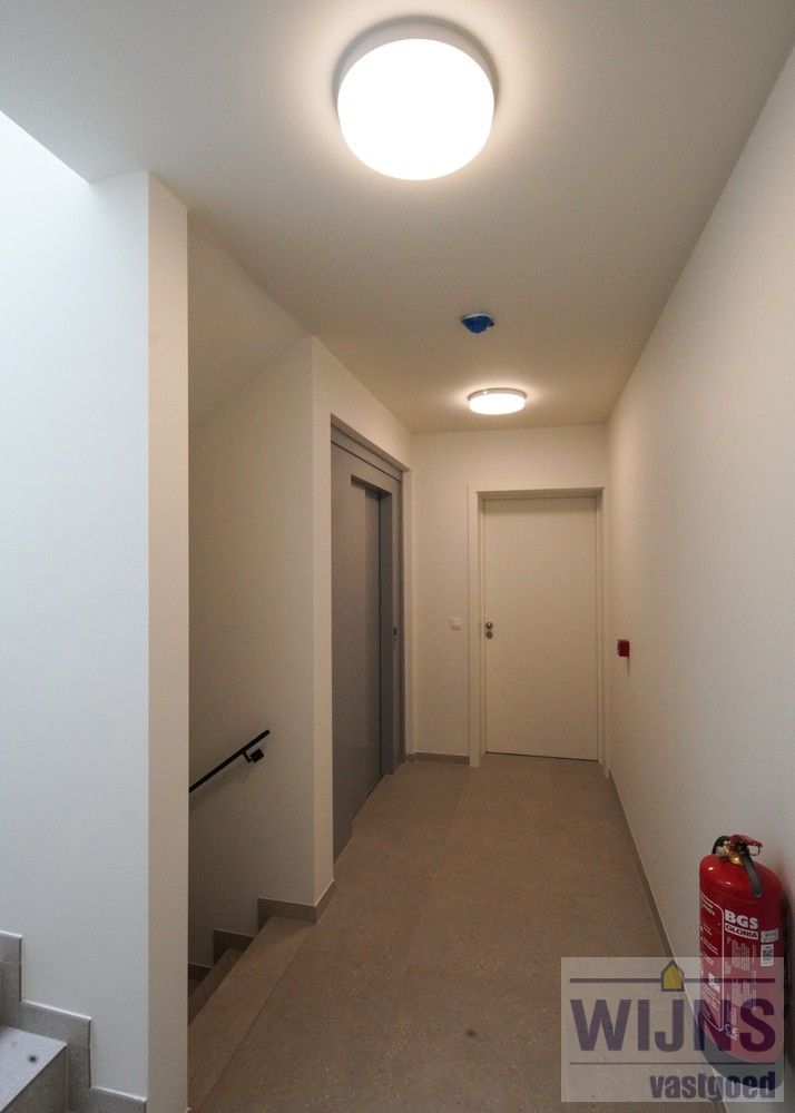 Nieuwbouw appartement 2 slk op 1ste verd. foto 6