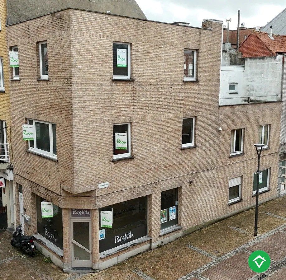 Hoofdfoto van de publicatie: Opbrengsteigendom te koop in centrum Bredene