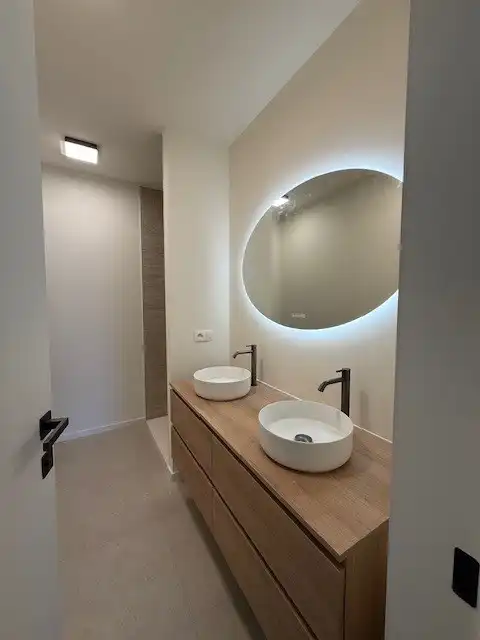 Exclusieve penthouse in residentie Klaver met luxe, ruimte en zon in het hart van Lummen foto 6