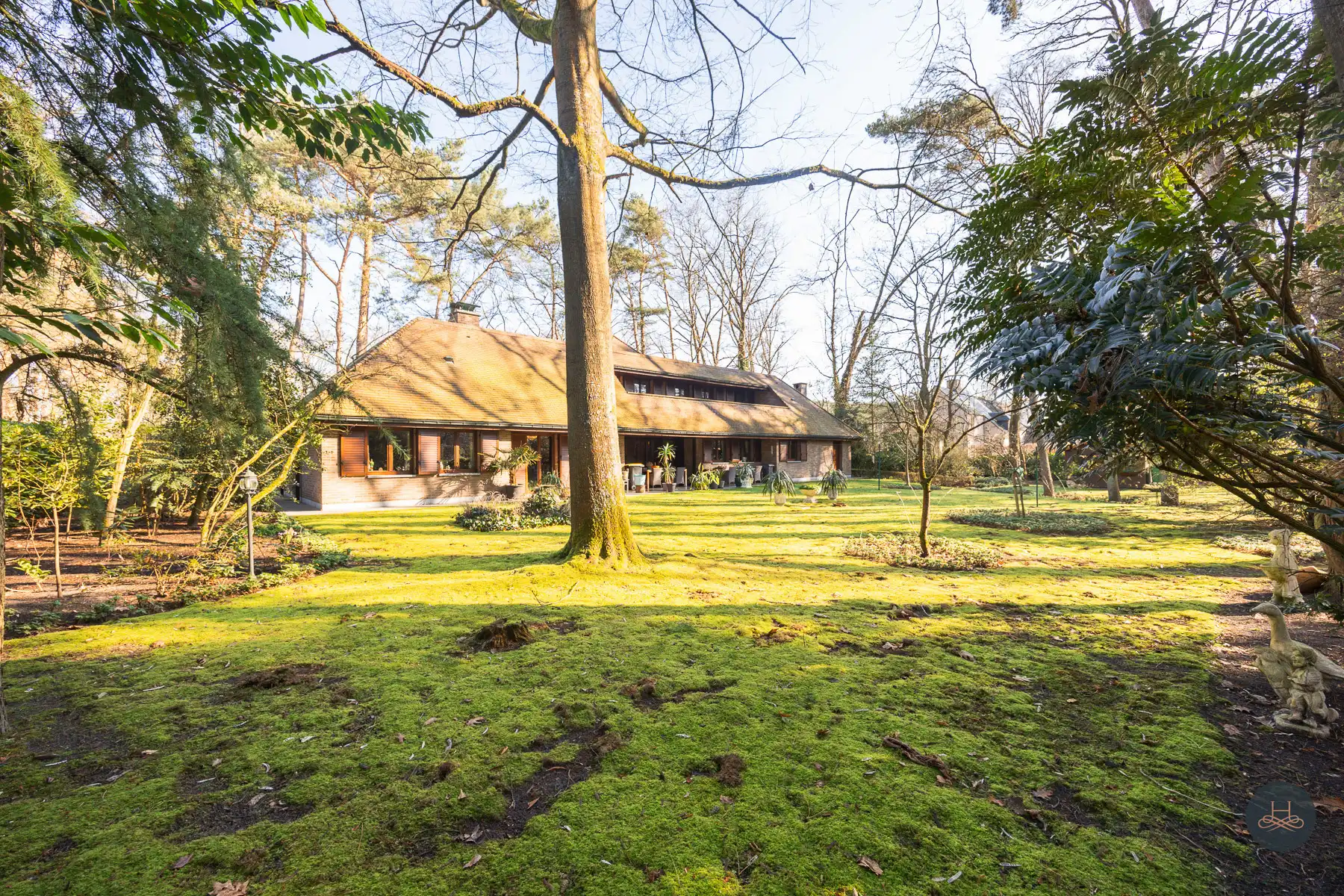 Statige villa op 3.014m² midden in het groen foto 28