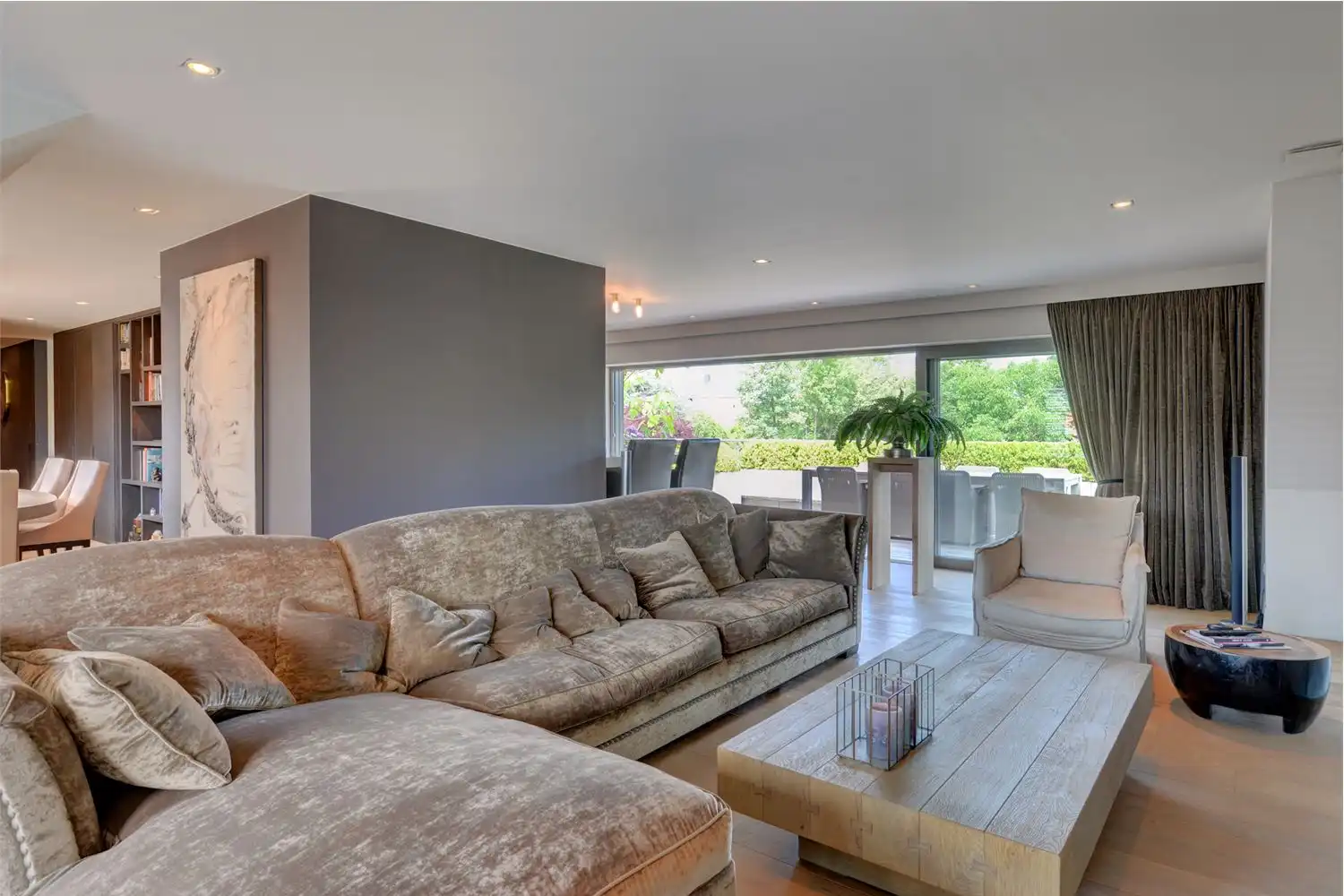 High-end penthouse met zeer ruim dakterras. foto 4