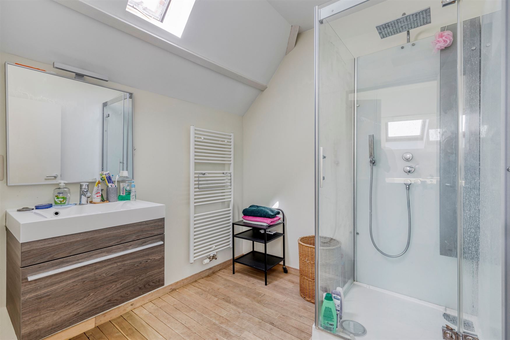 Duplex appartement te huur in het voormalige gemeentehuis van Leerne foto 12
