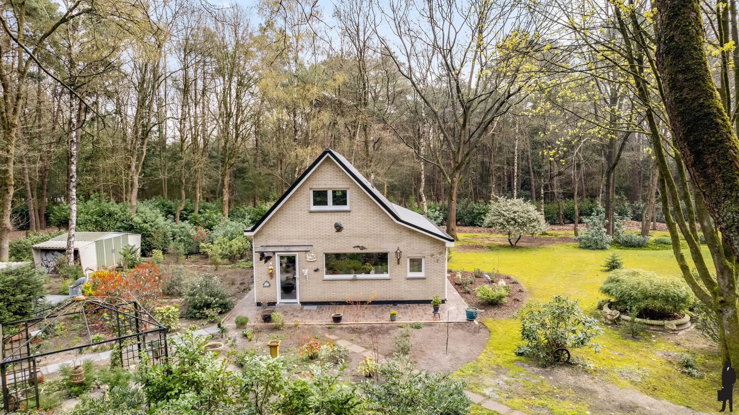 Rustig gelegen weekendwoning met héel veel privacy foto 33