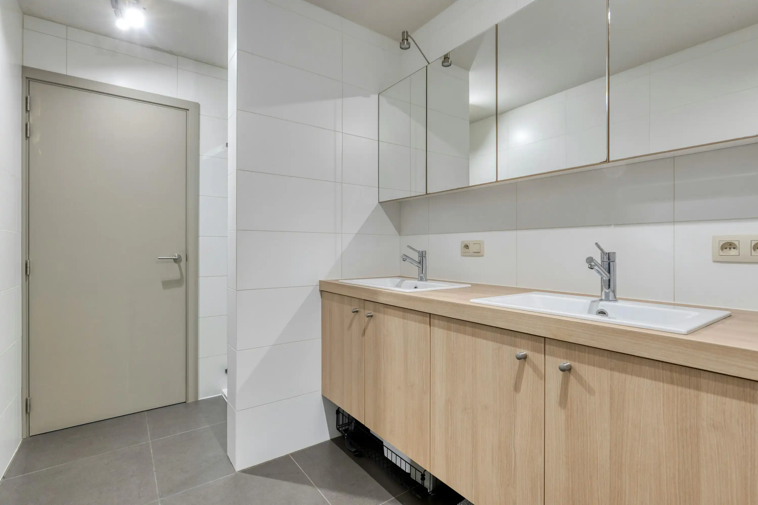 Rustig gelegen huis te koop nabij het centrum van Lichtaart foto 16