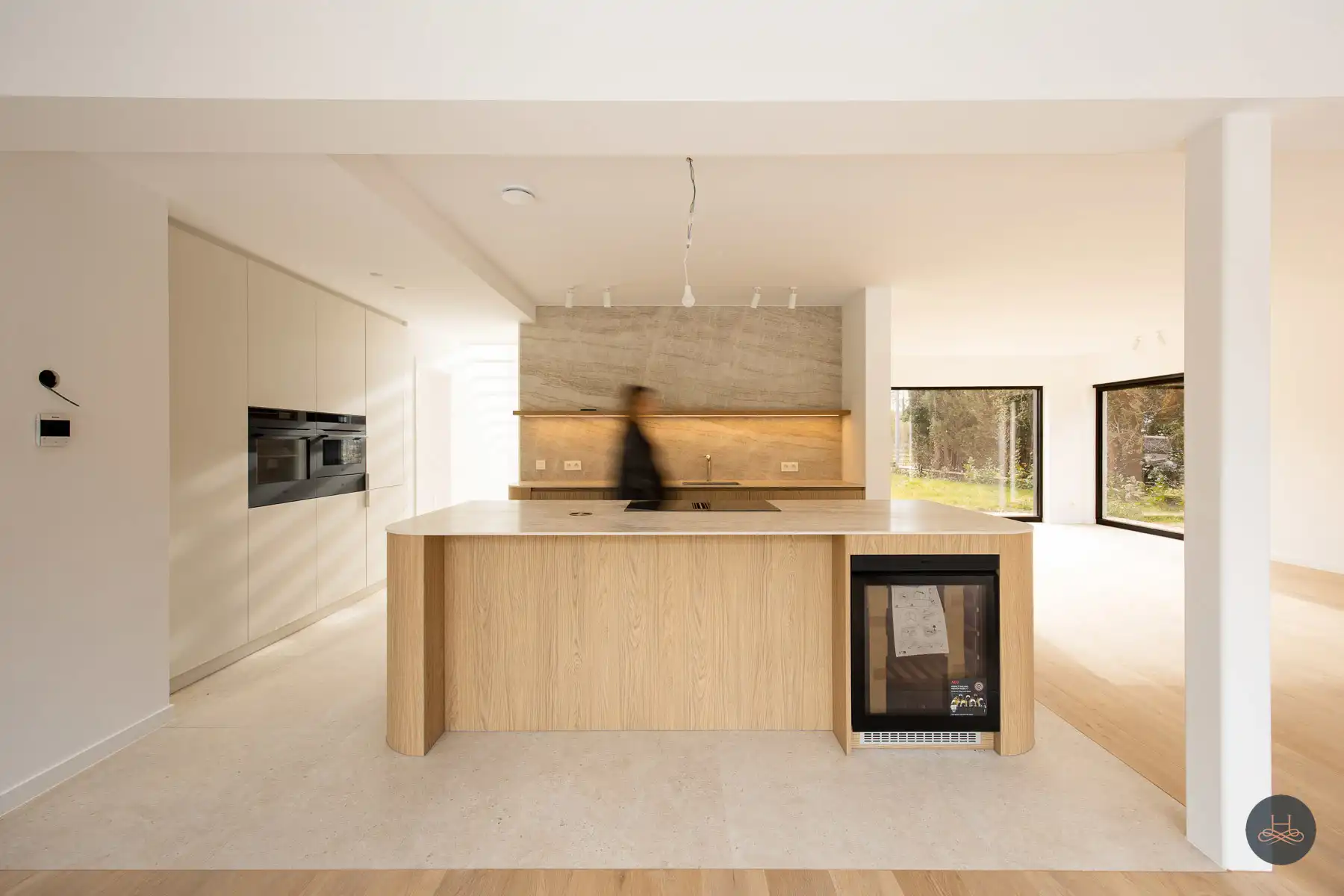 In het groen gelegen imposante vernieuwbouw  foto 8