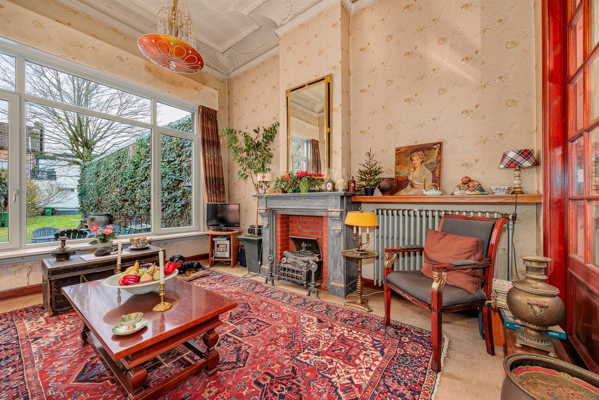 Prachtig winkelwoonhuis in eclectische stijl met 6 slk + zuidtuin foto 6