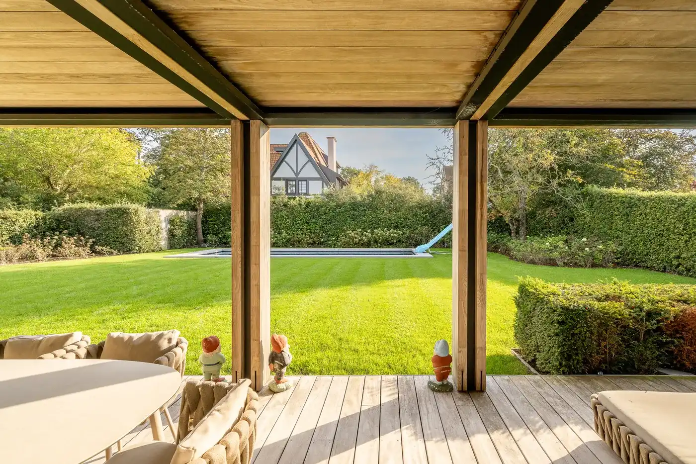 Exclusieve architecturale villa met zwembad in het prestigieuze Zoute - unieke parel foto 9