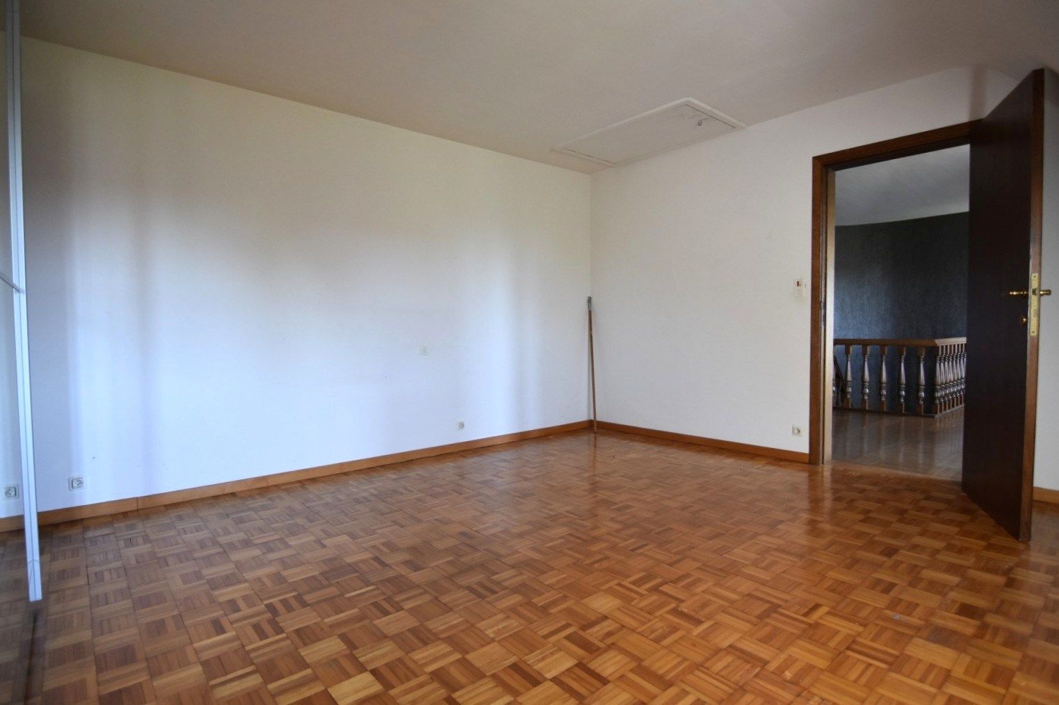 Mooi landhuis in Oekene foto 26