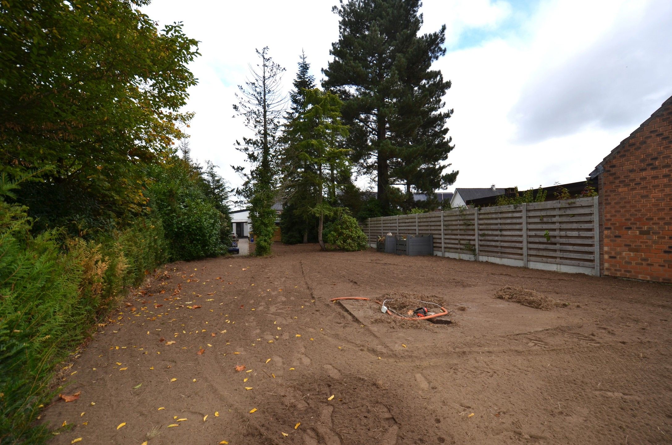 Laagbouwwoning in een doodlopende straat foto 23