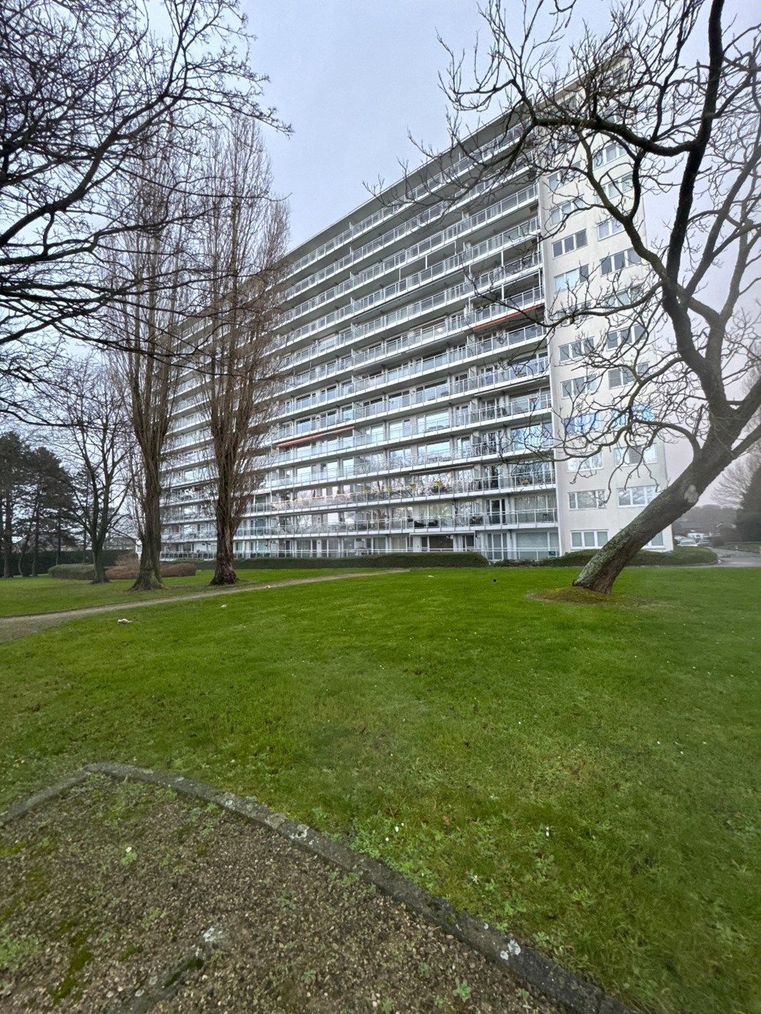 Te koop: Appartement op de 5de verdieping met een uitzicht dat nooit verveelt! foto {{pictureIndex}}