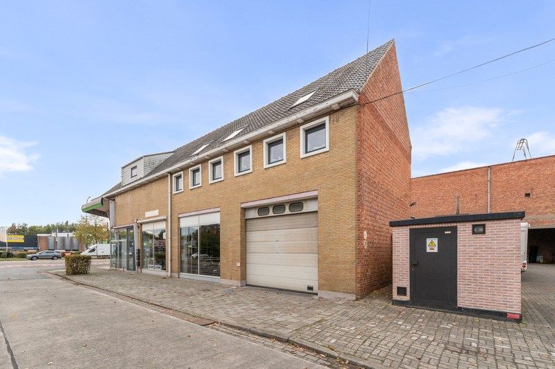Stijlvol loftappartement met mezzanine en 2 slaapkamers – centrum Lokeren foto 17
