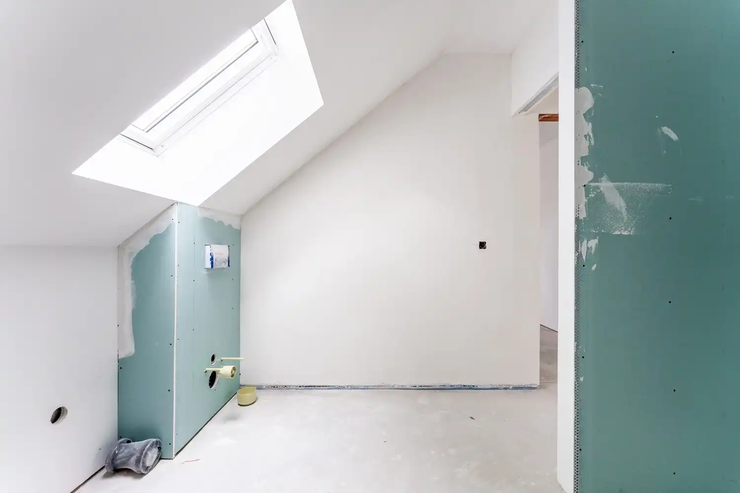 Charmante halfopen woning te koop in Leopoldsburg - 3 slaapkamers, 1 badkamer, ruime keuken en 2 toiletten op 396 m², volledig gerenoveerd in 2026! foto 19