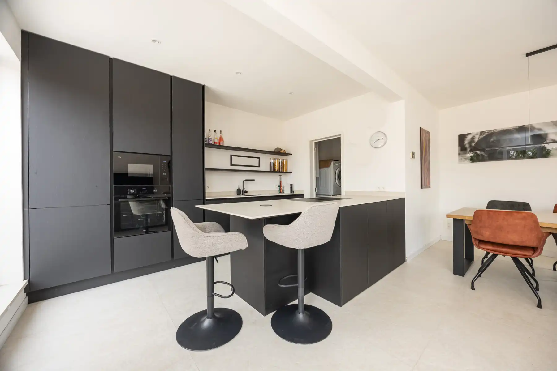 Duplex nabij centrum van Hoevenen – instapklaar & met garage foto 12