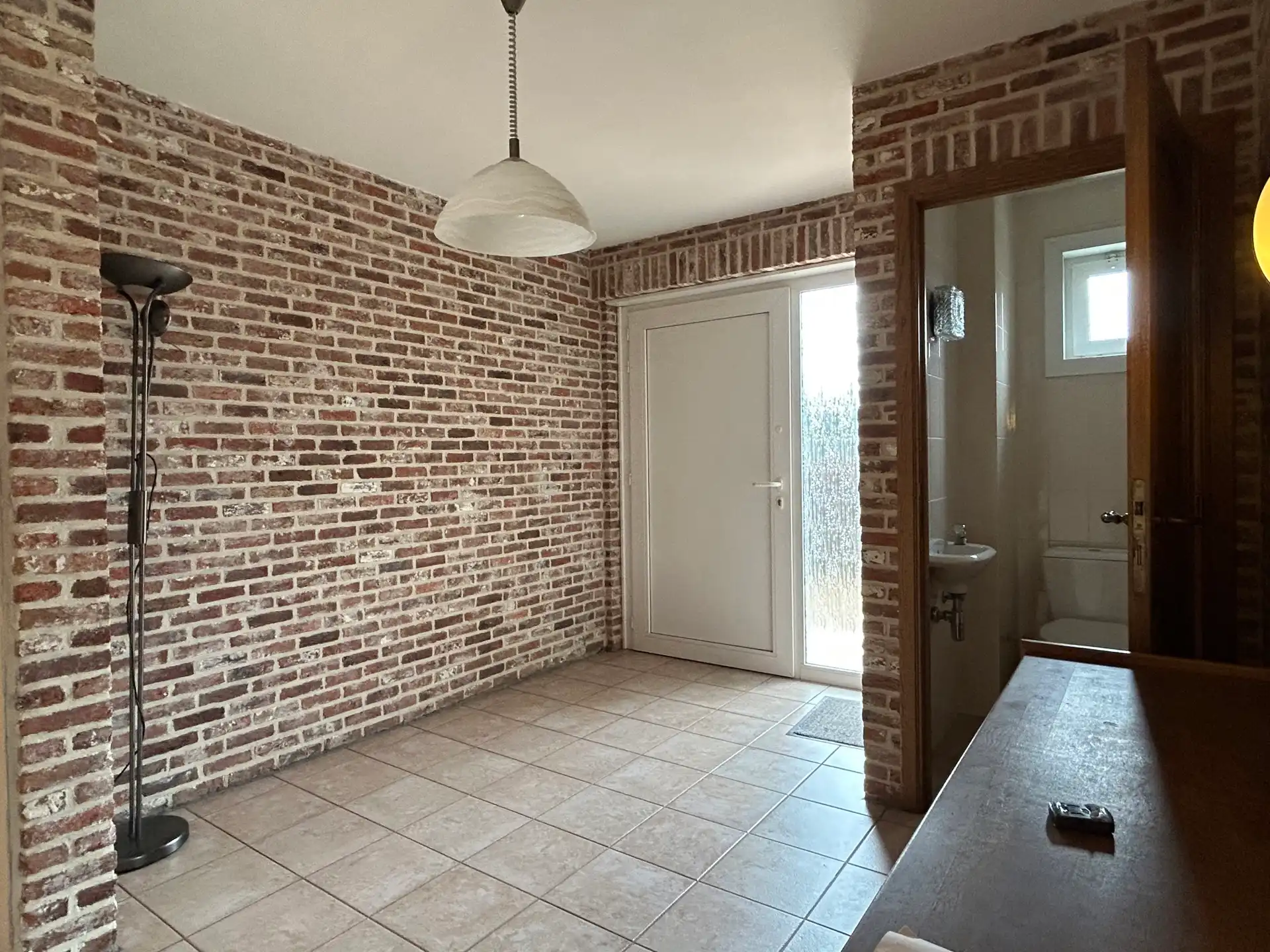 Gelijkvloerse woning met 2 slaapkamers en garage foto 6
