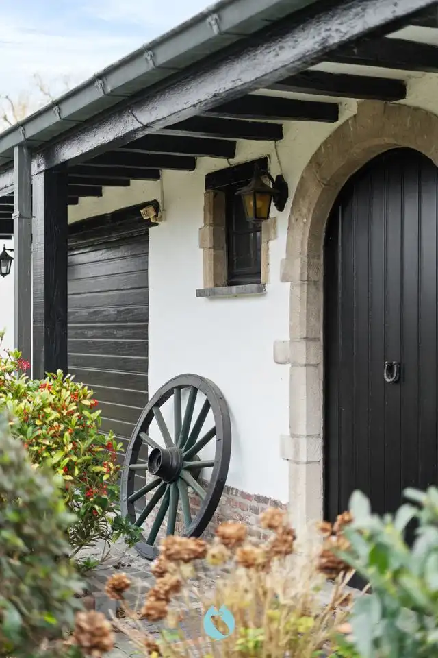 Woning met tuin op een perceel van 1.061 m² foto 5