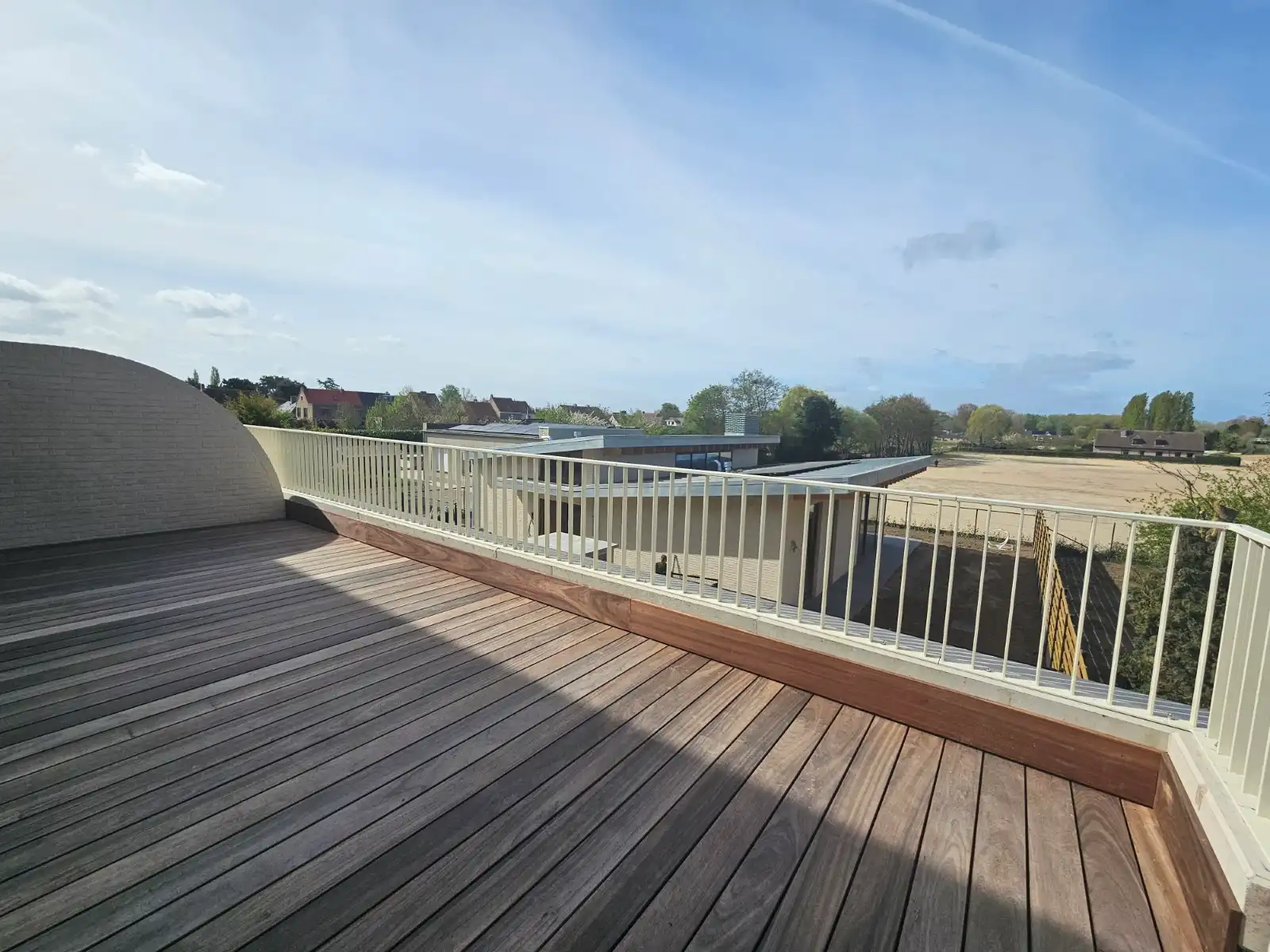 Ruime appartementen vlak bij de kust foto 11