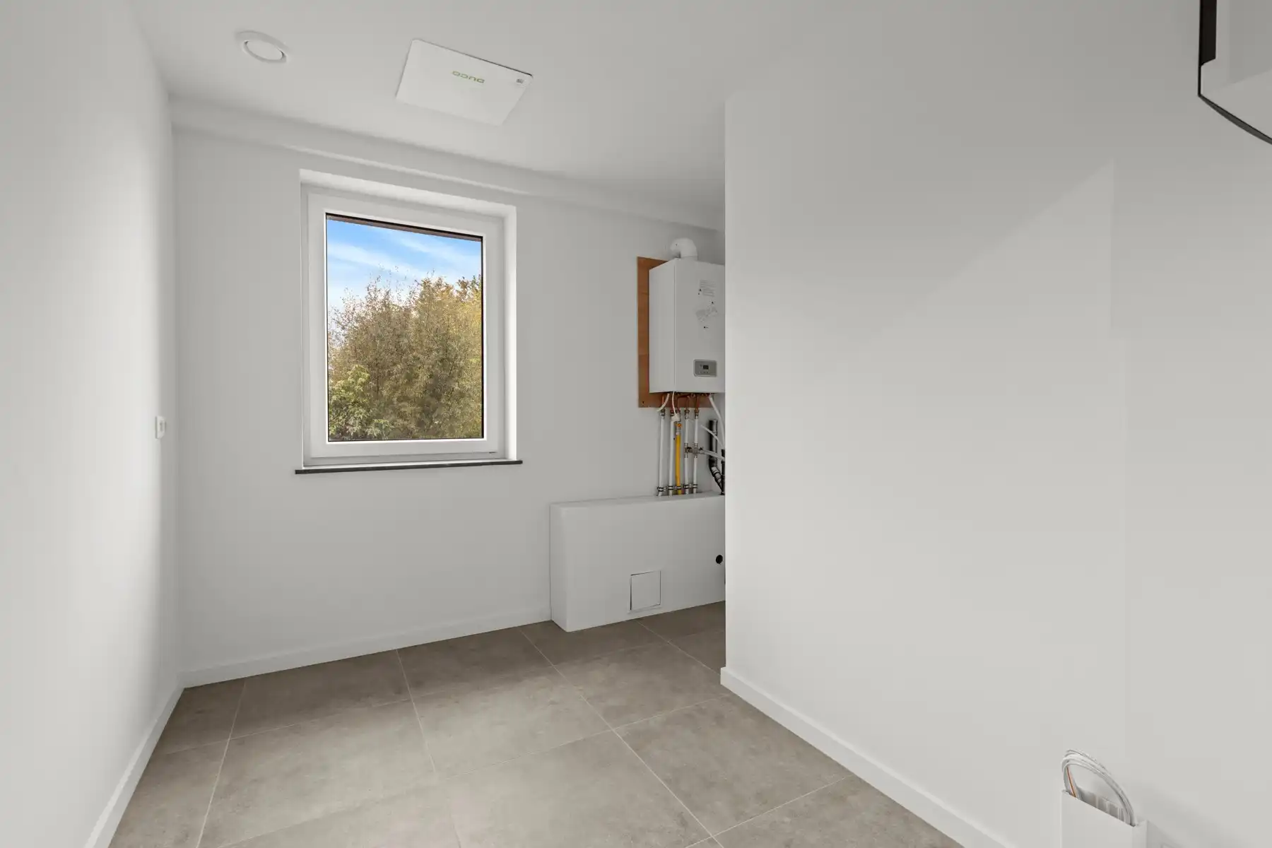 Volledig gerenoveerd appartement met dubbele garage in Ronse foto 9