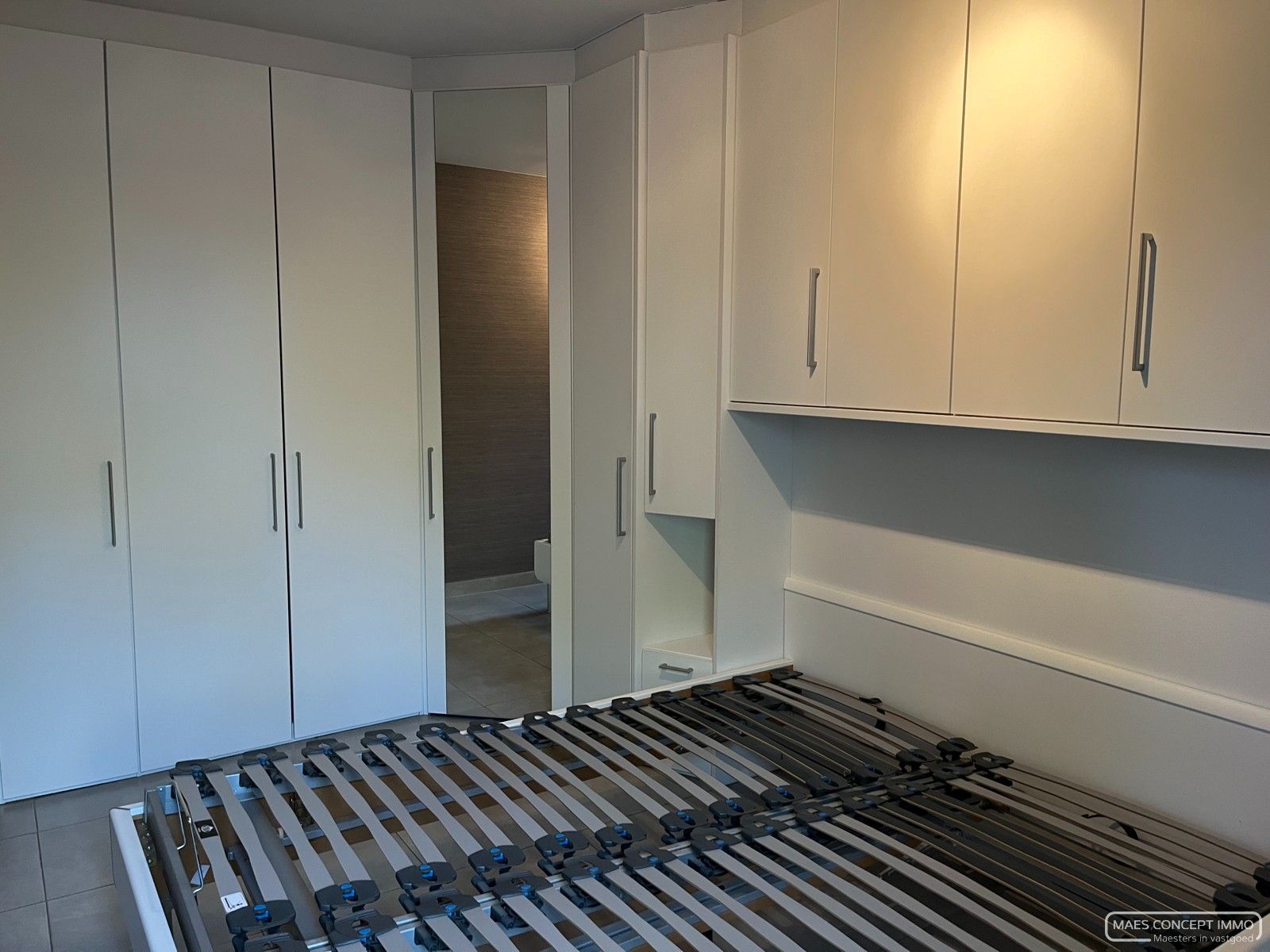 Gemeubeld appartement te huur in centrum Waregem met 2 terrassen foto 10