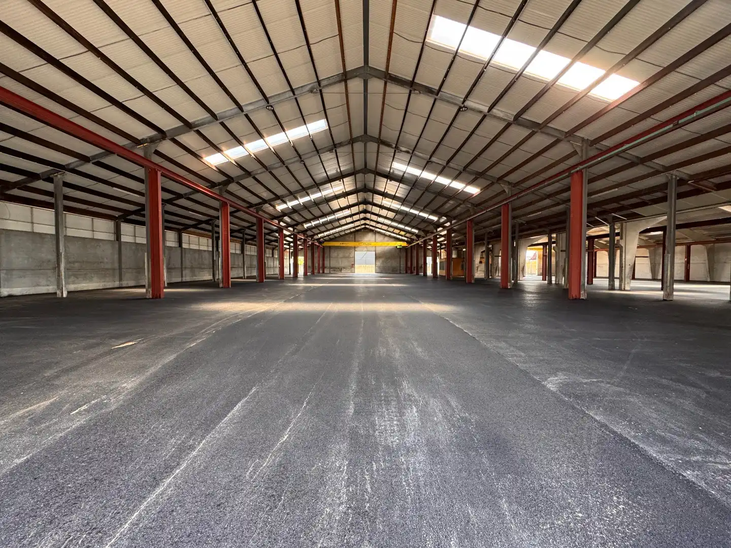 Magazijnruimte van 1.890 m² in Zwevezele foto 5