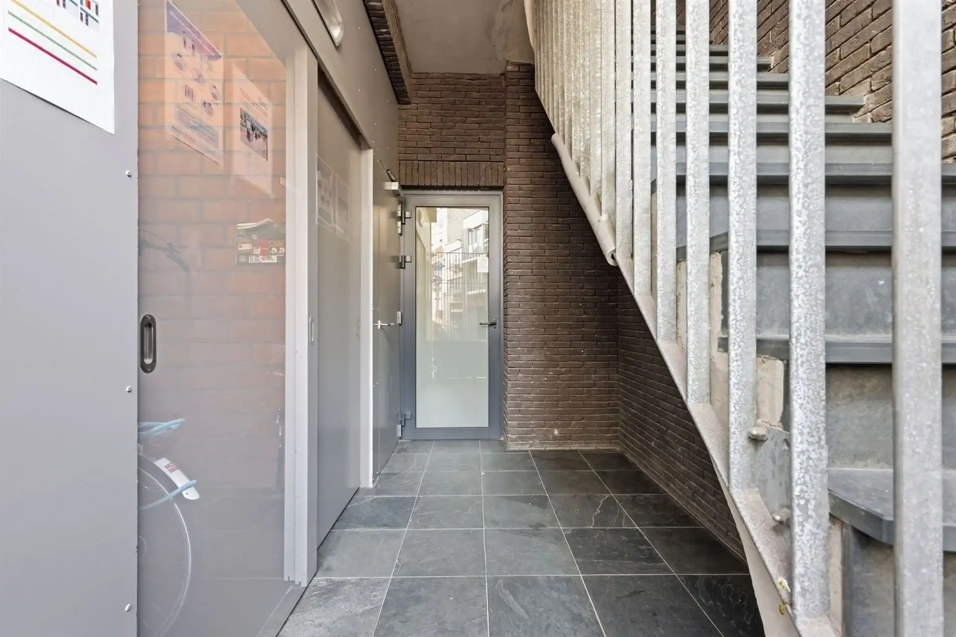 CENTRALE LIGGING / RUIM TERRAS foto 29