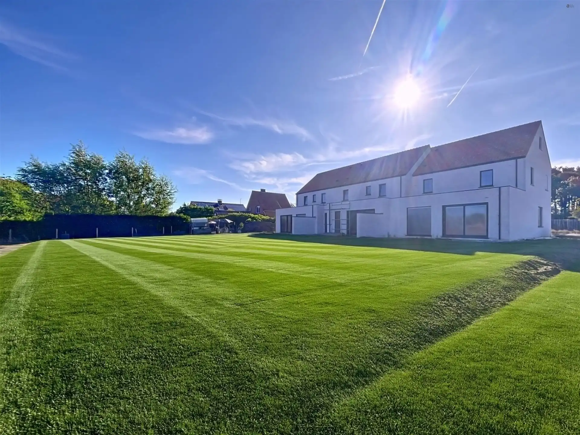 Project foto {{pictureIndex}}