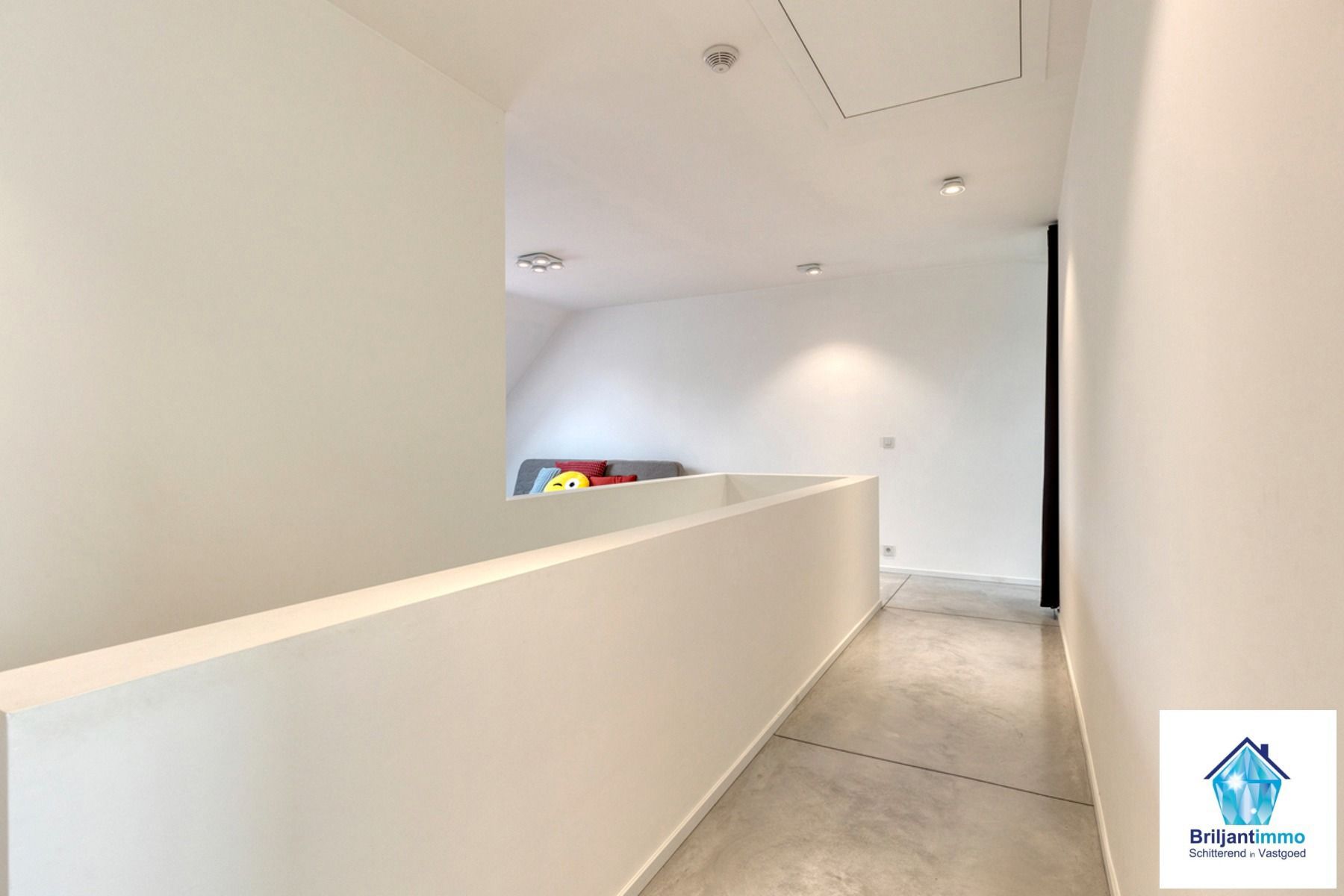 Unieke, ruime woning fenomenaal ingericht en uitgerust  foto 23