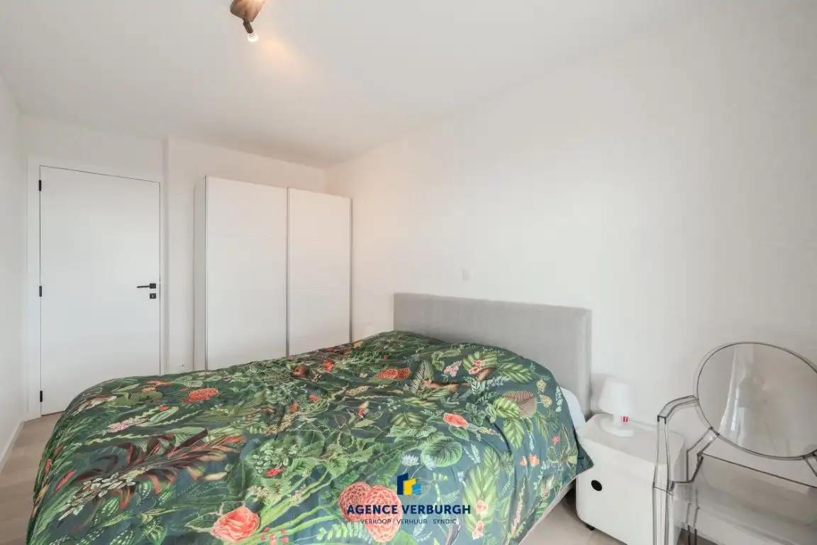 Gerenoveerd 2 slpk app. met zeezicht foto 13