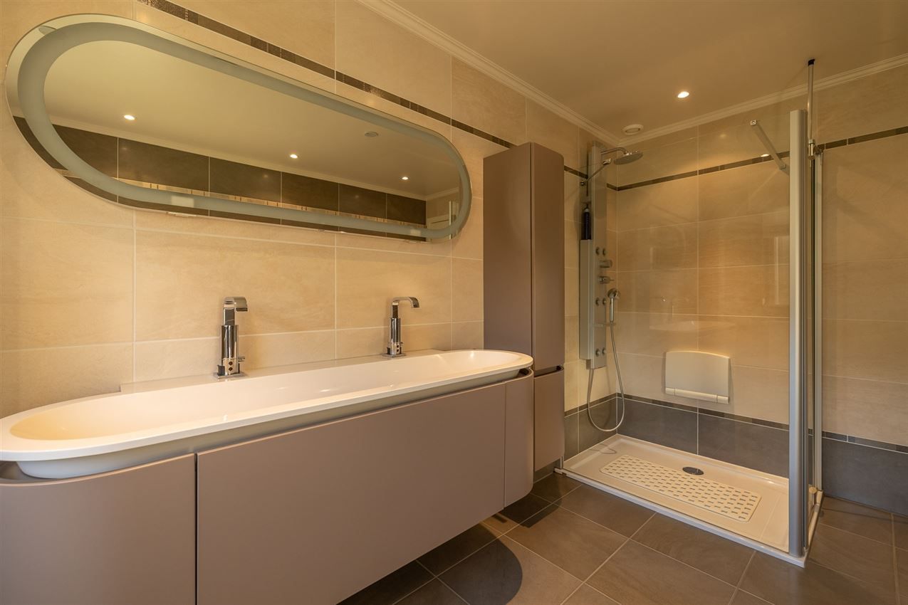 verborgen parel in het groen foto 20