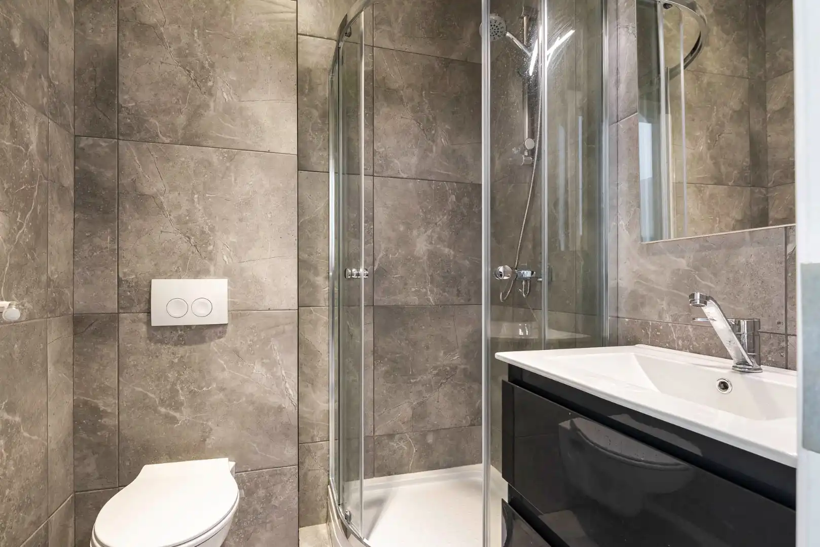 Interessant investeringspand met optimalisatiepotentieel! foto 6