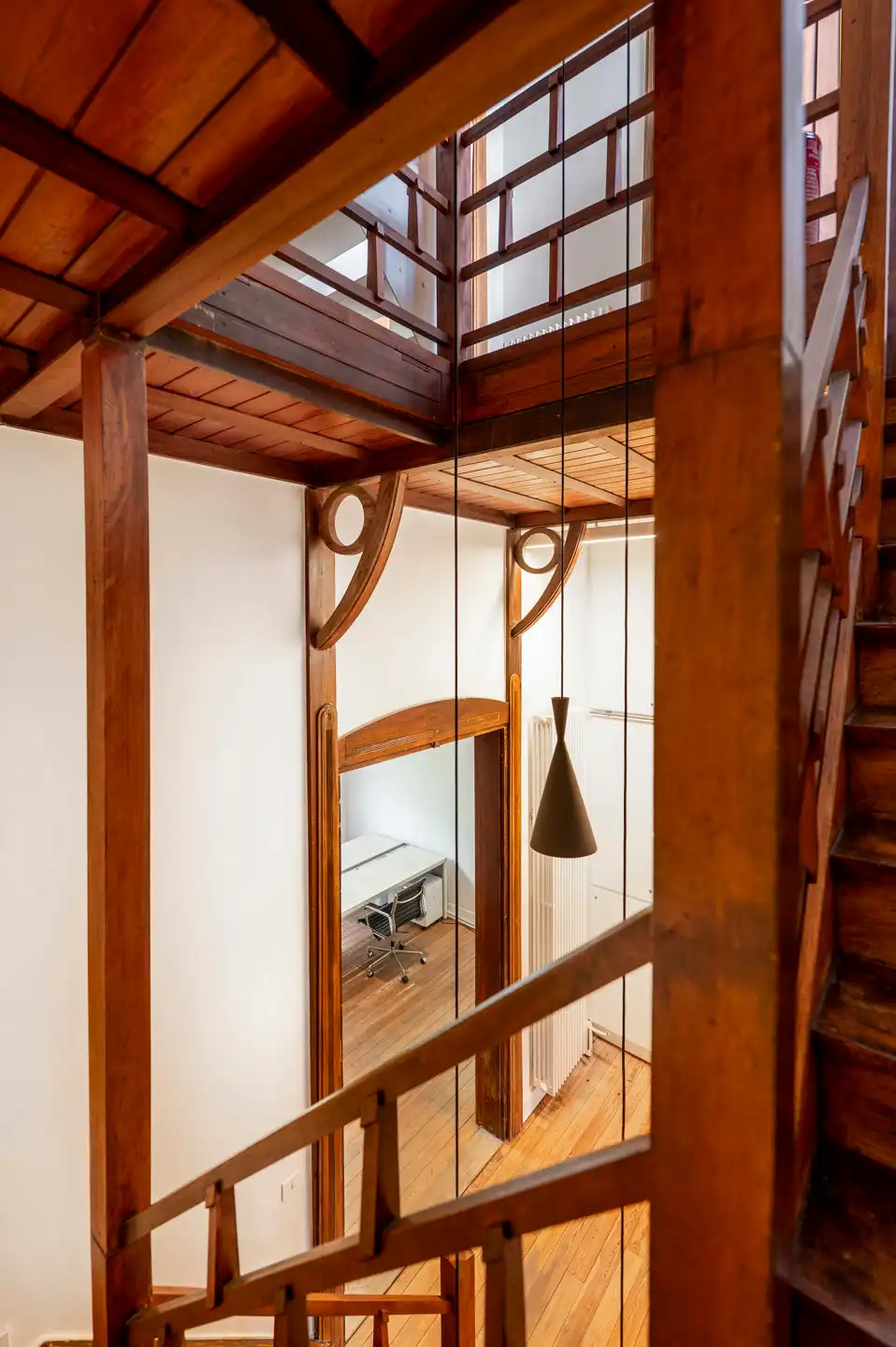 ANTWERPEN - Architecturaal Art Nouveau-pand top gerenoveerd foto 12