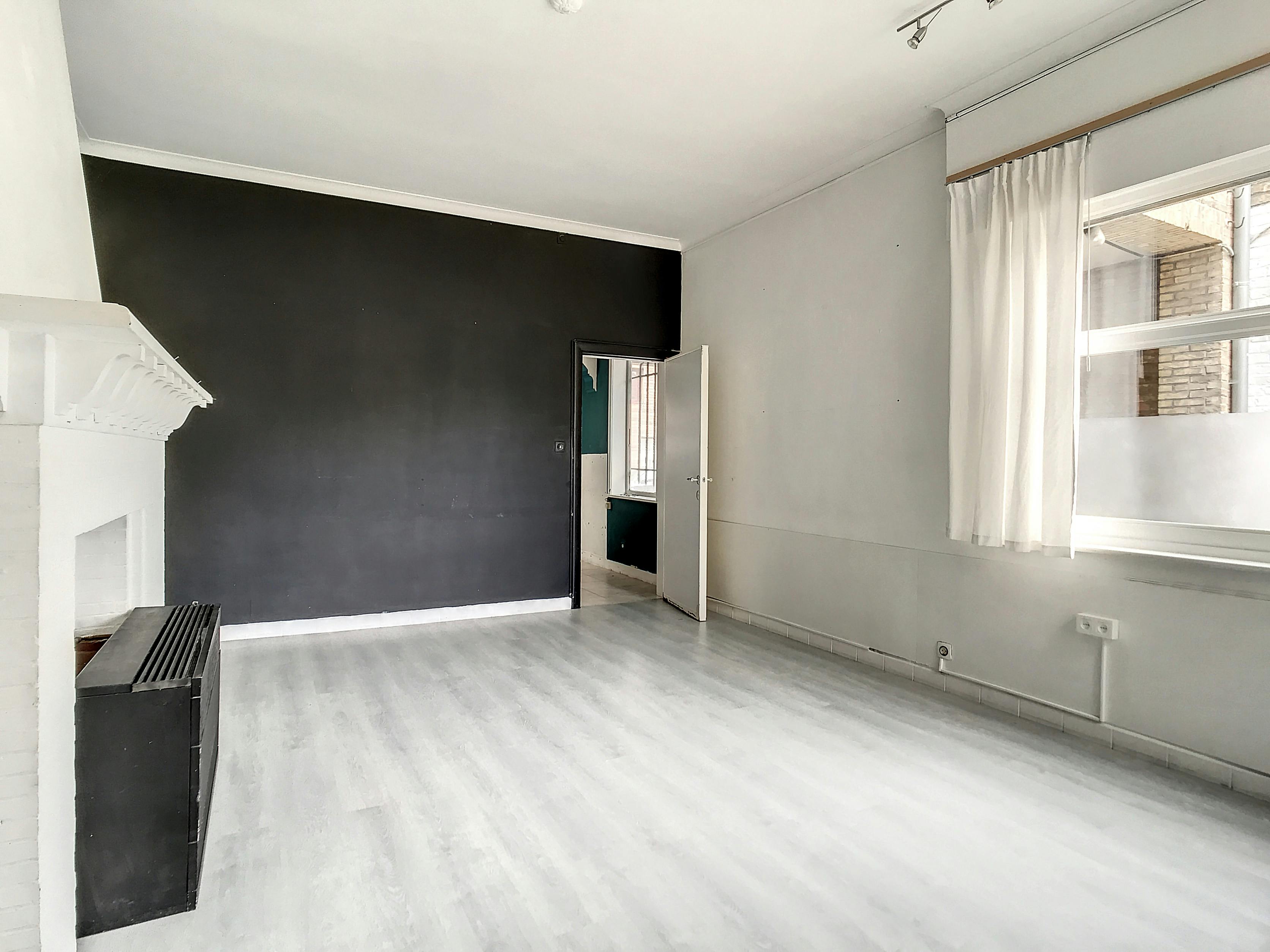 Totaal te renoveren huis vlakbij het centrum in De Panne foto 3