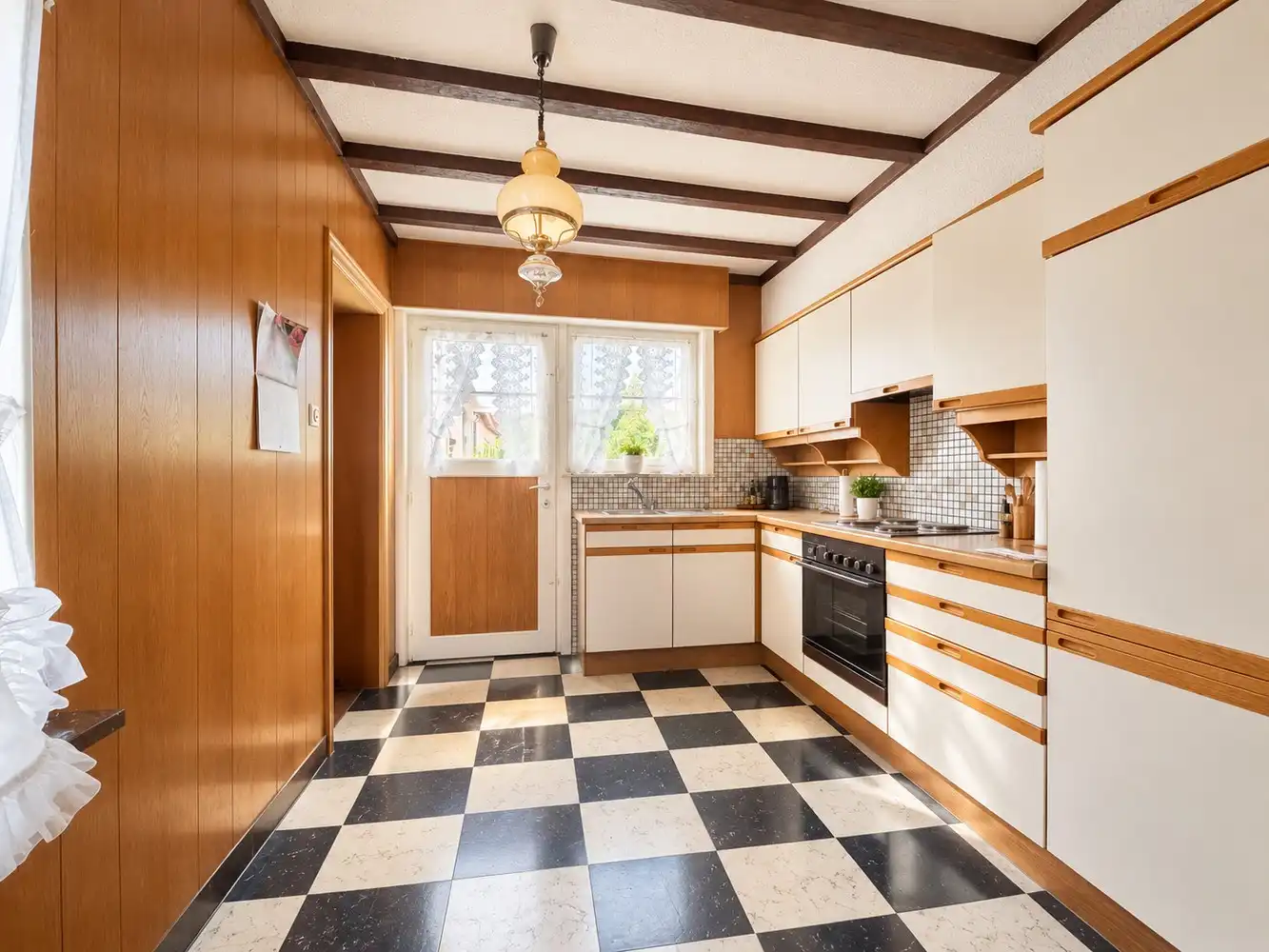 Unieke eigendom op groot perceel (1354m²)+landelijk verzicht foto 4