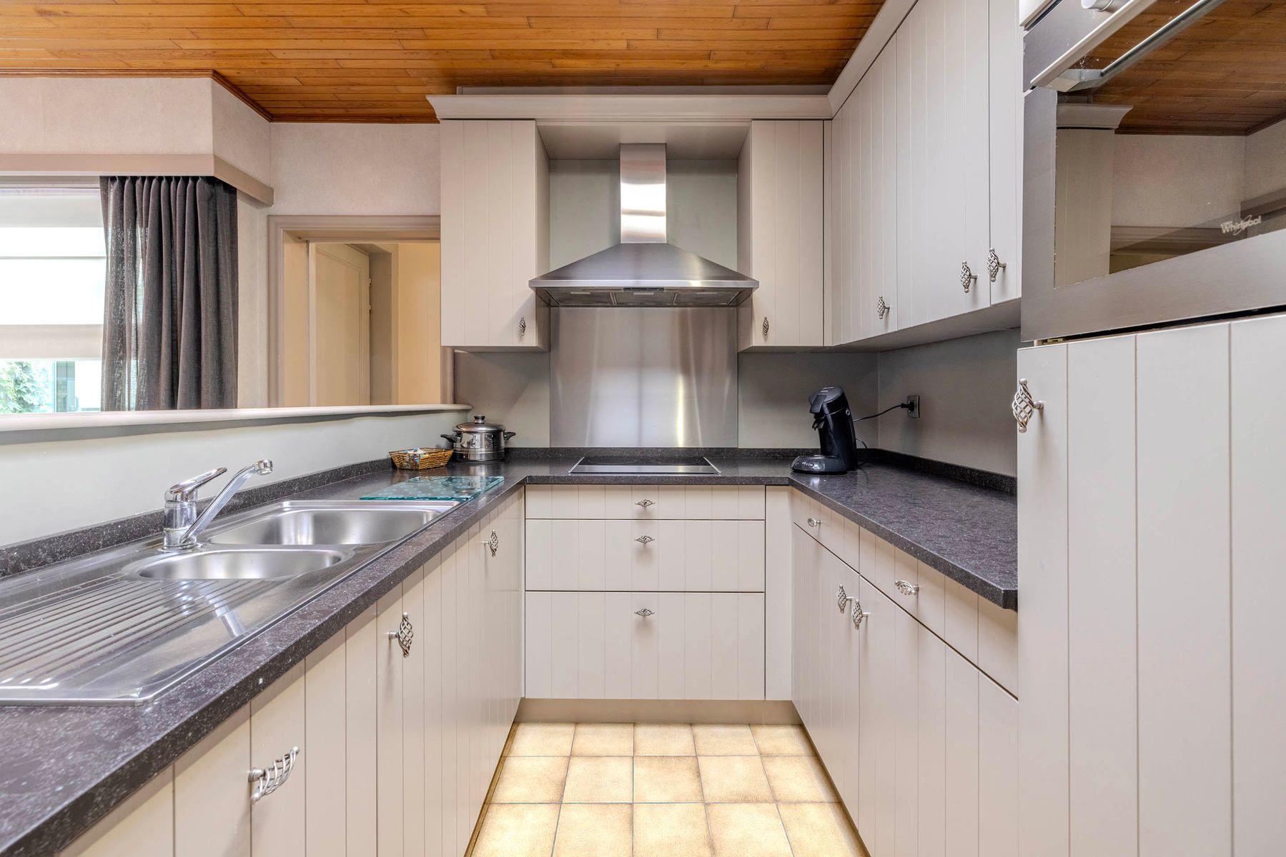Charmante woning met 3 slpk, garage en tuin foto 11