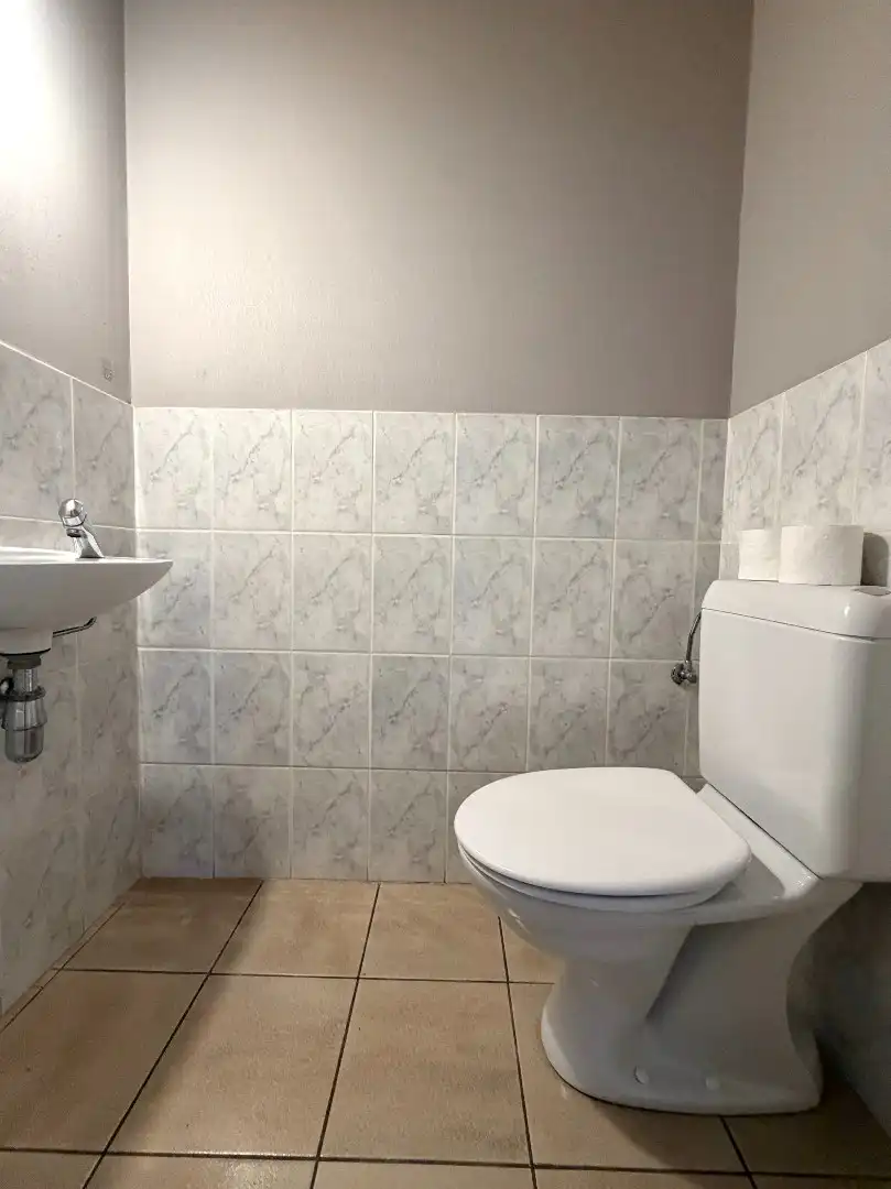 Eenslaapkamer appartement met grote garage te huur te Harelbeke. foto 6