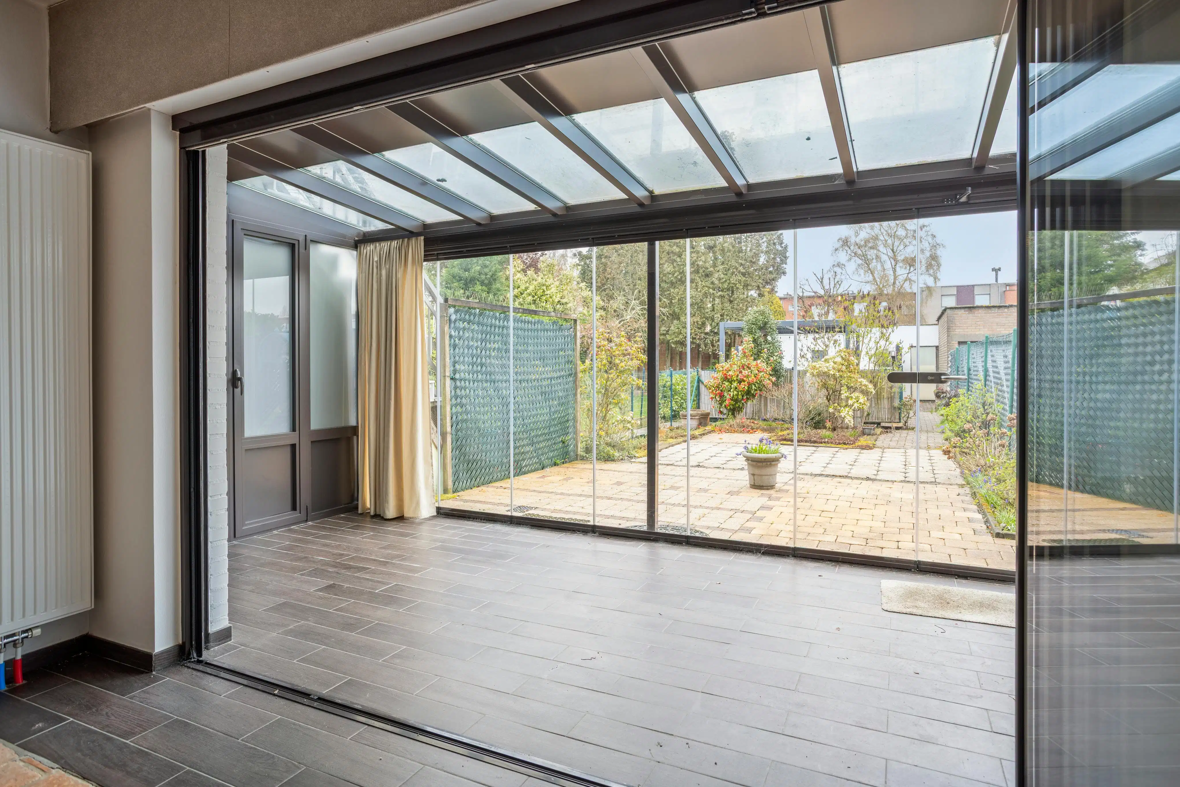 Gelijkvloers appartement te koop vlakbij het centrum van Aartselaar foto 5