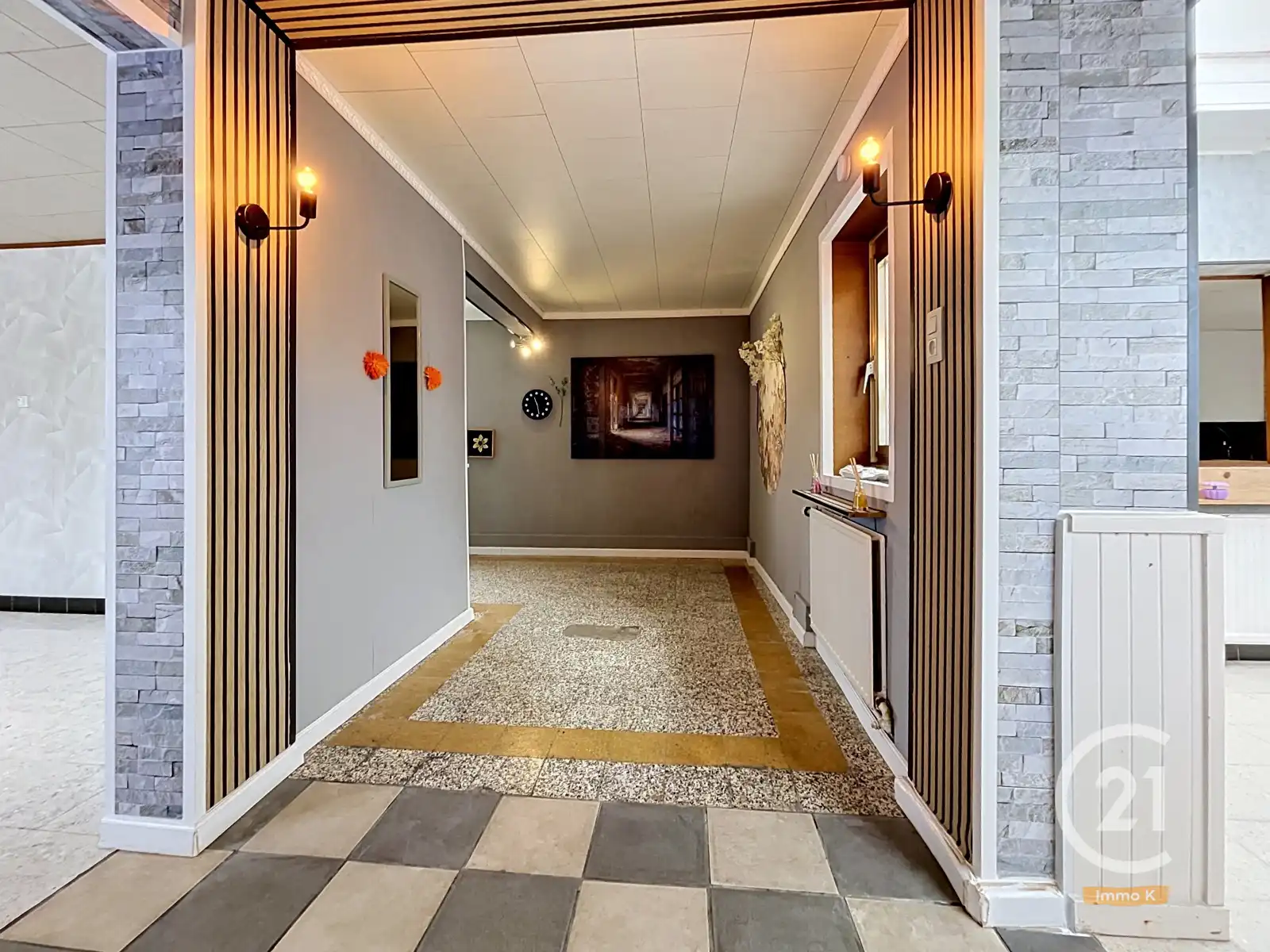 Te renoveren woning met werkplaats en vele mogelijkheden foto 5