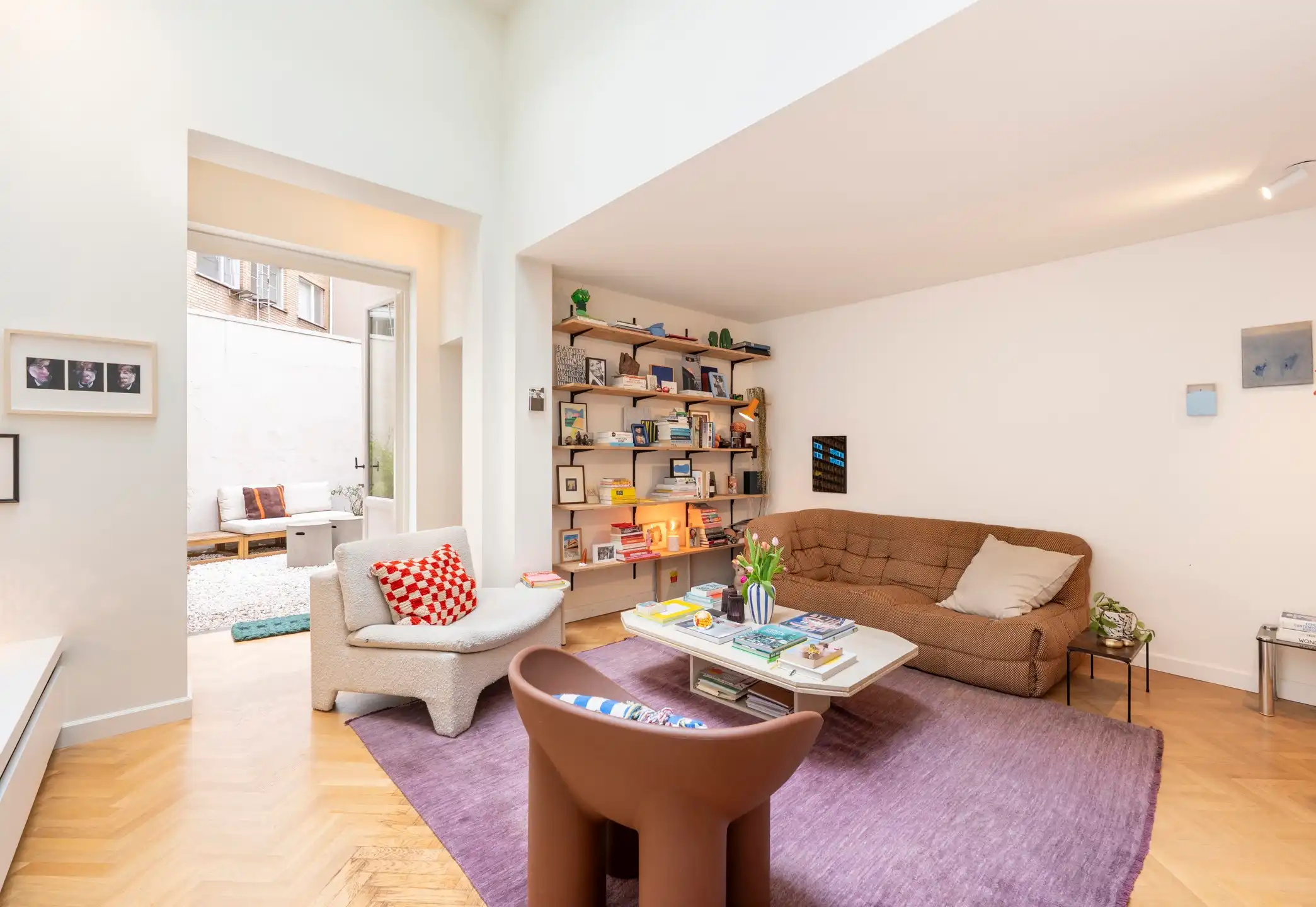 ZURENBORG - Gerenoveerde woning met stadstuin én dakterras foto 9