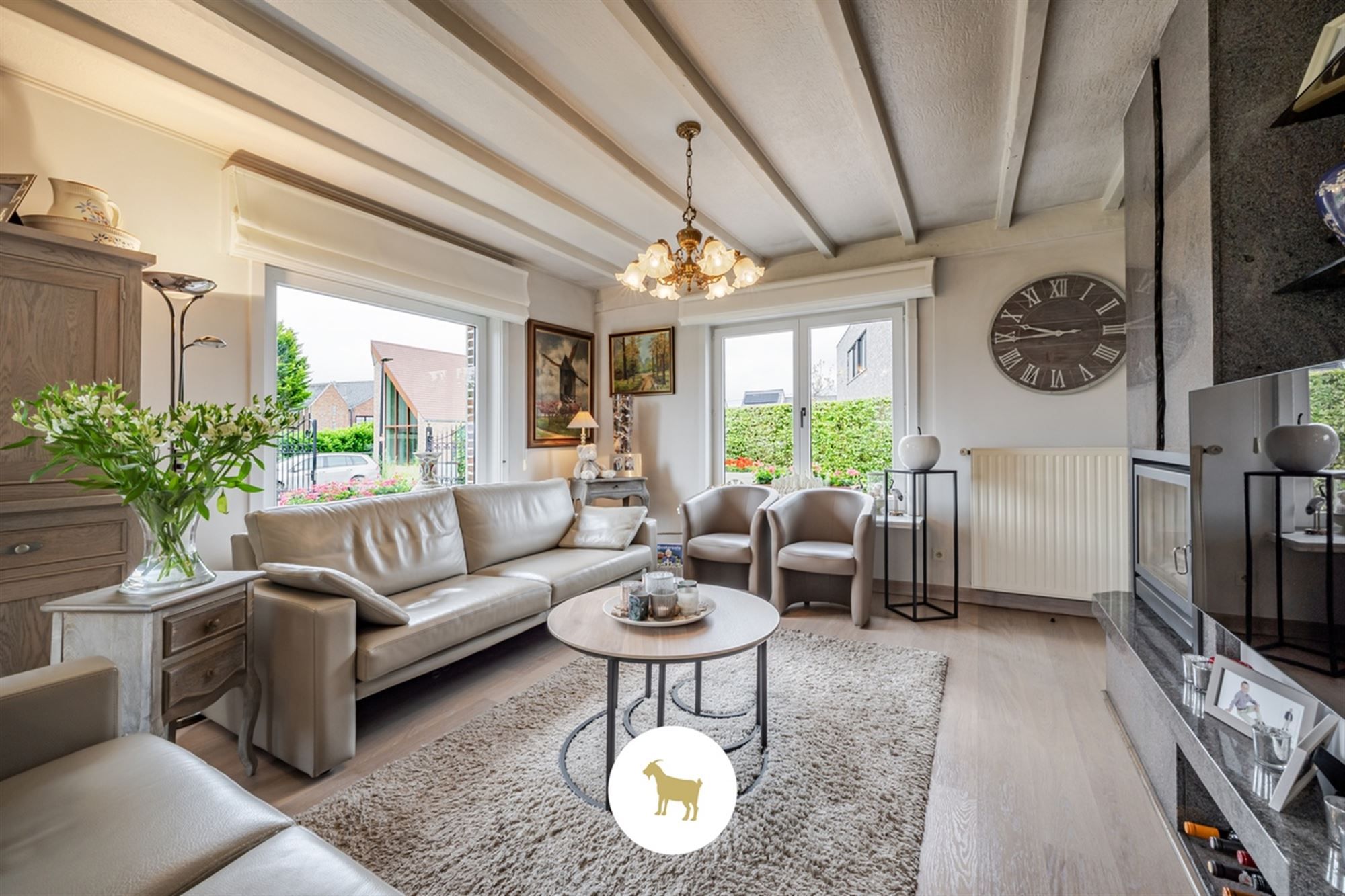 Instapklare LAAGBOUWVILLA met 3 slaapkamers, bureauruimte, veranda en garage op een ruim perceel van ca. 796 m² foto 9