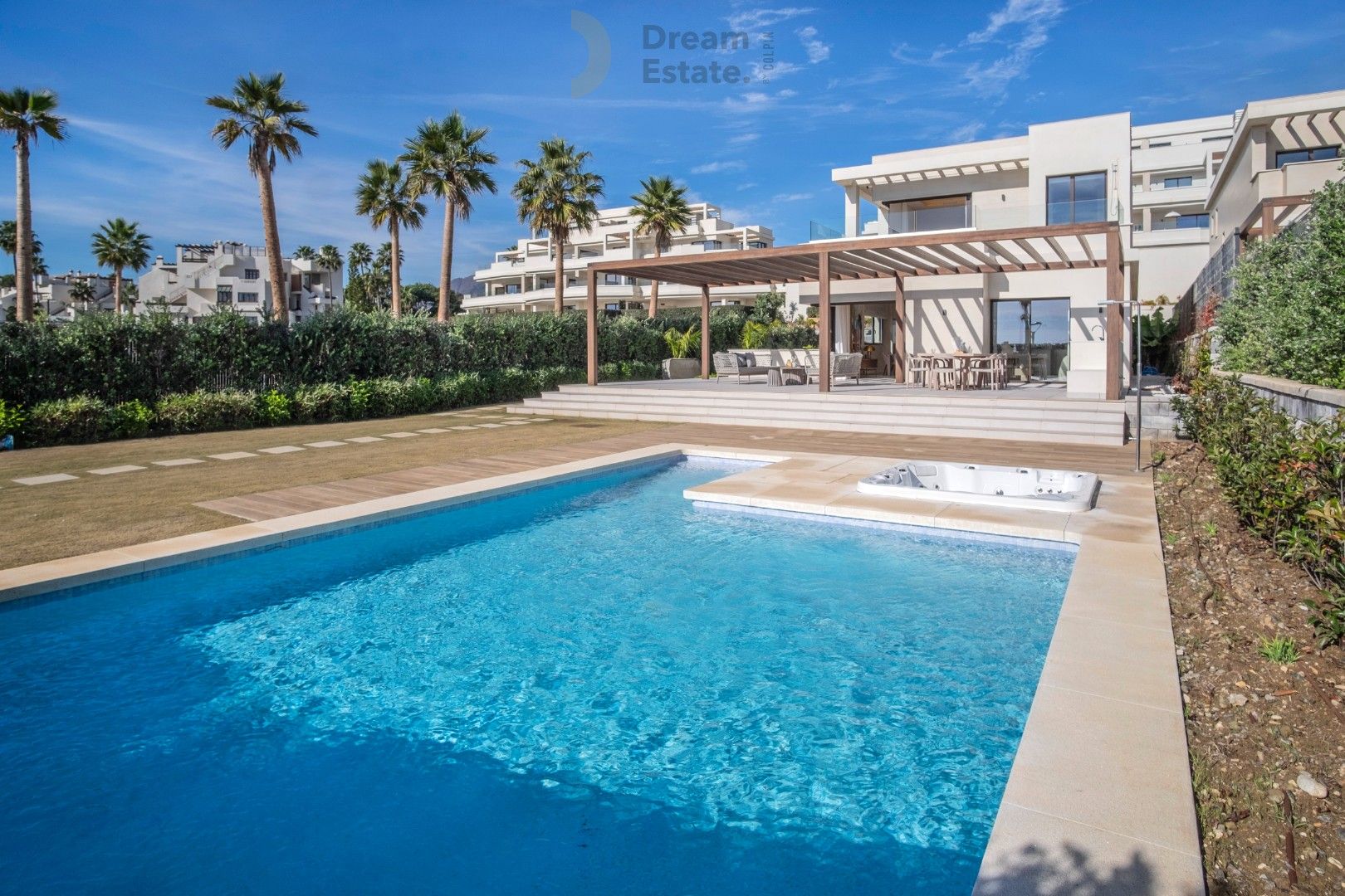 Luxueus wonen aan het strand van de New Golden Mile, Estepona. foto 22