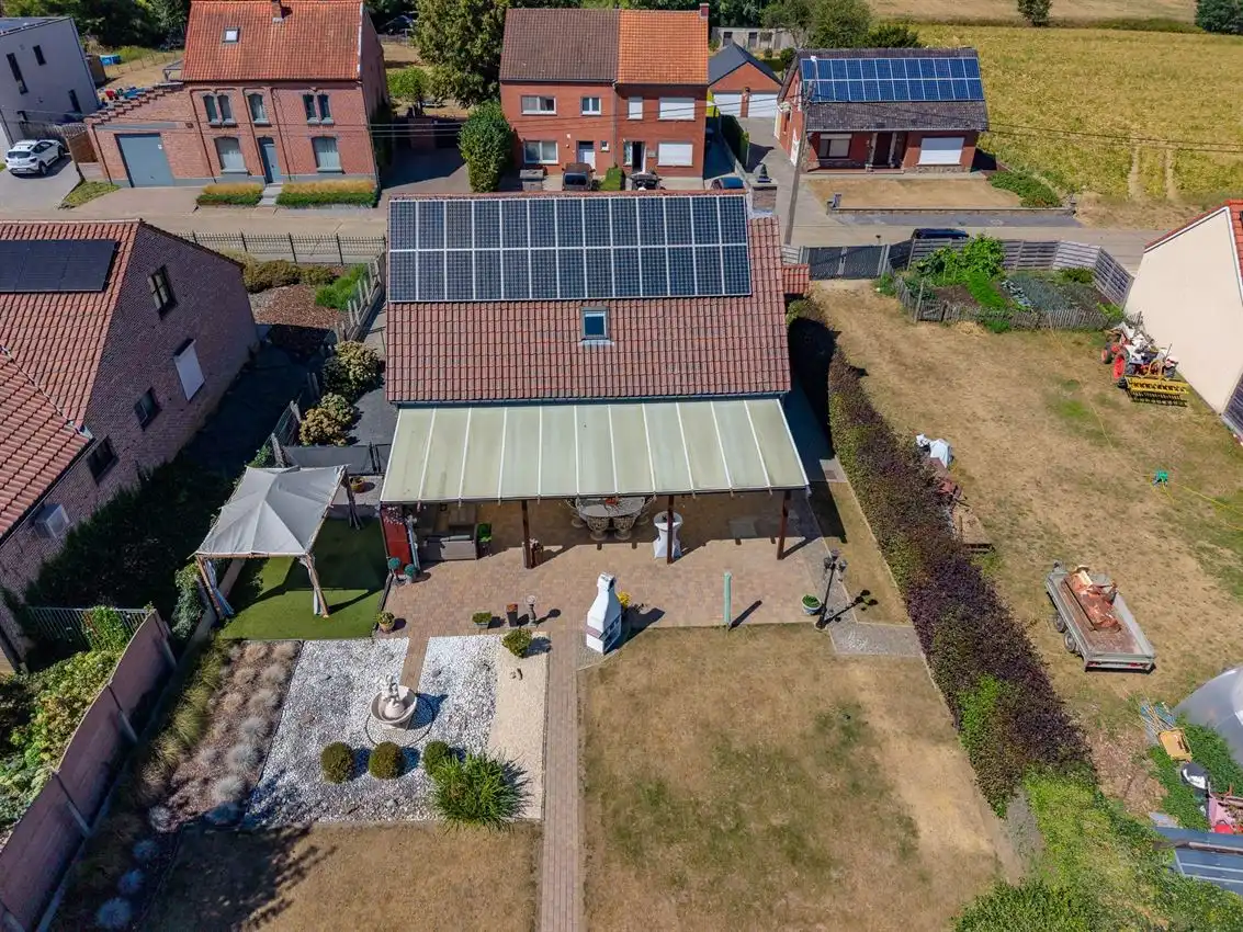 Verzorgde landelijke woning met 3slk op boogscheut E314 foto 38