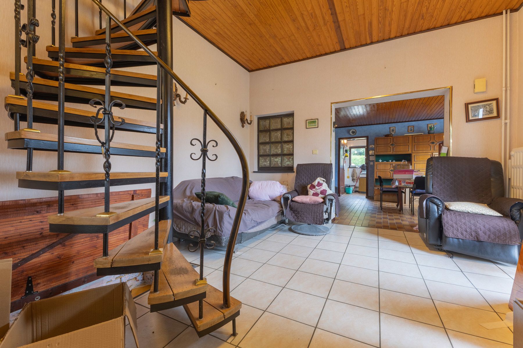 Ruime driegevelwoning met veel mogelijkheden foto 5