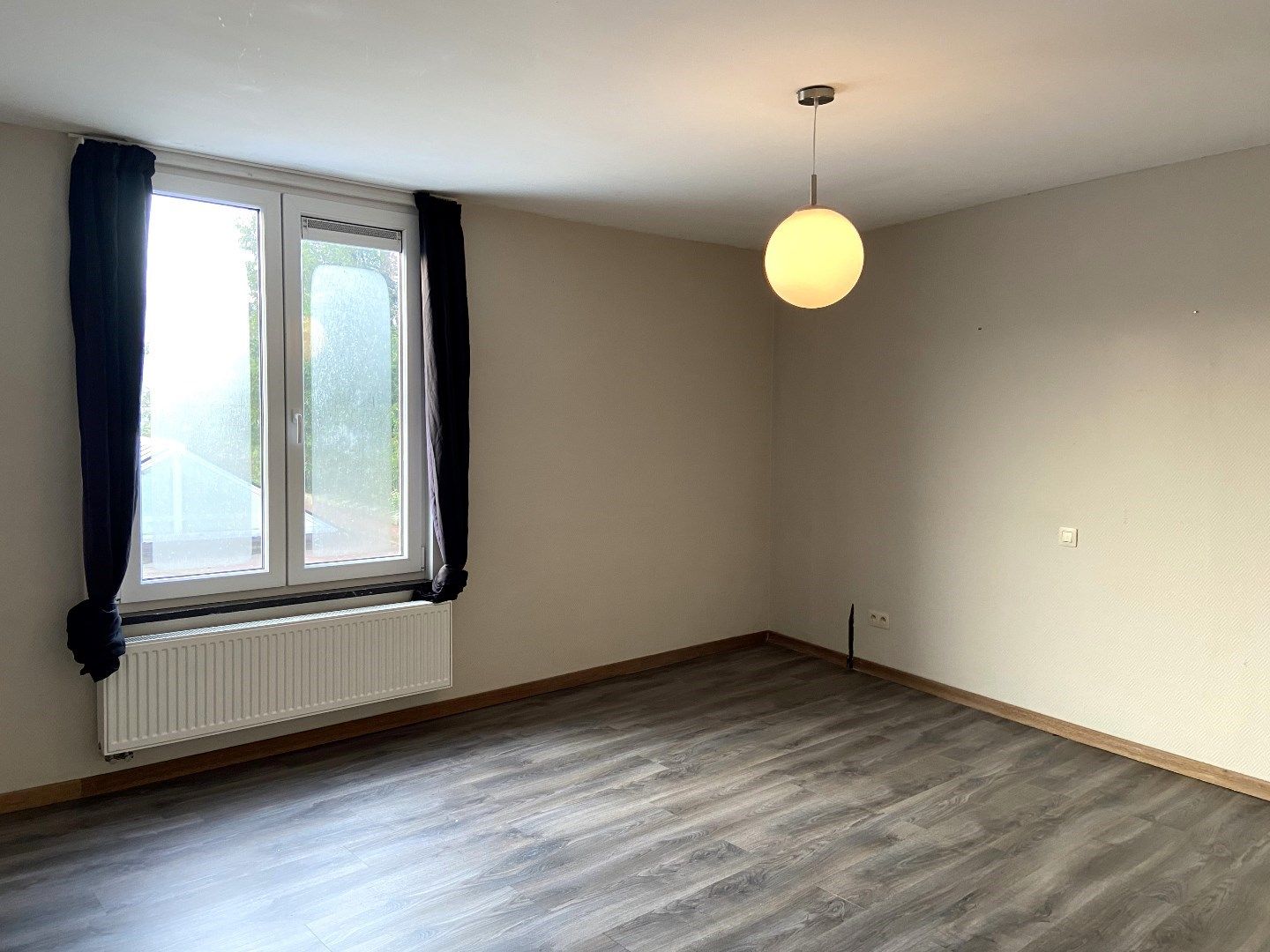 INSTAPKLARE WONING MET TUIN EN 3 SLAAPKAMERS foto 8