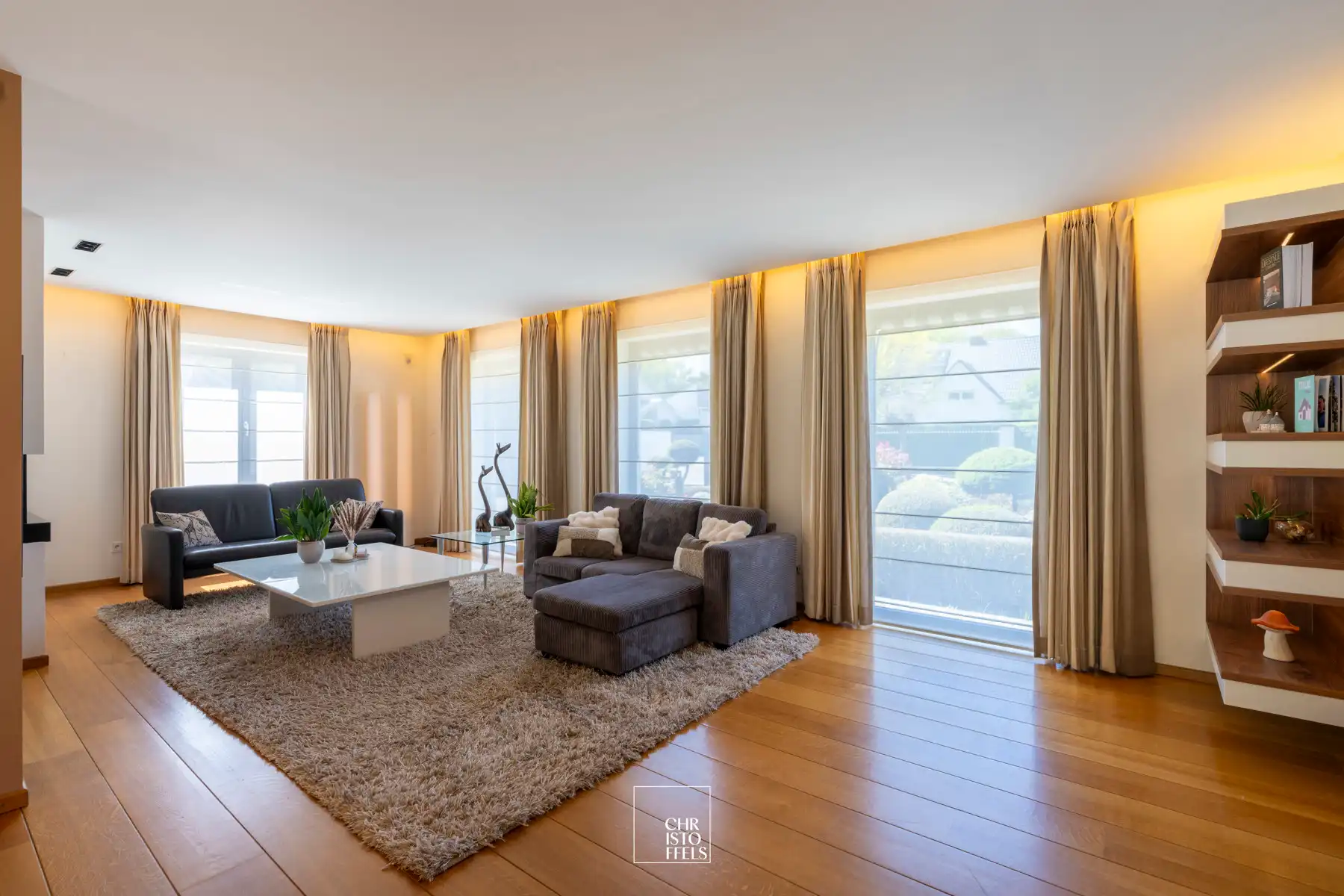 Exclusieve villa (511m²) met buitenzwembad, wellnessruimte en paardenaccommodatie in Lanaken foto 46