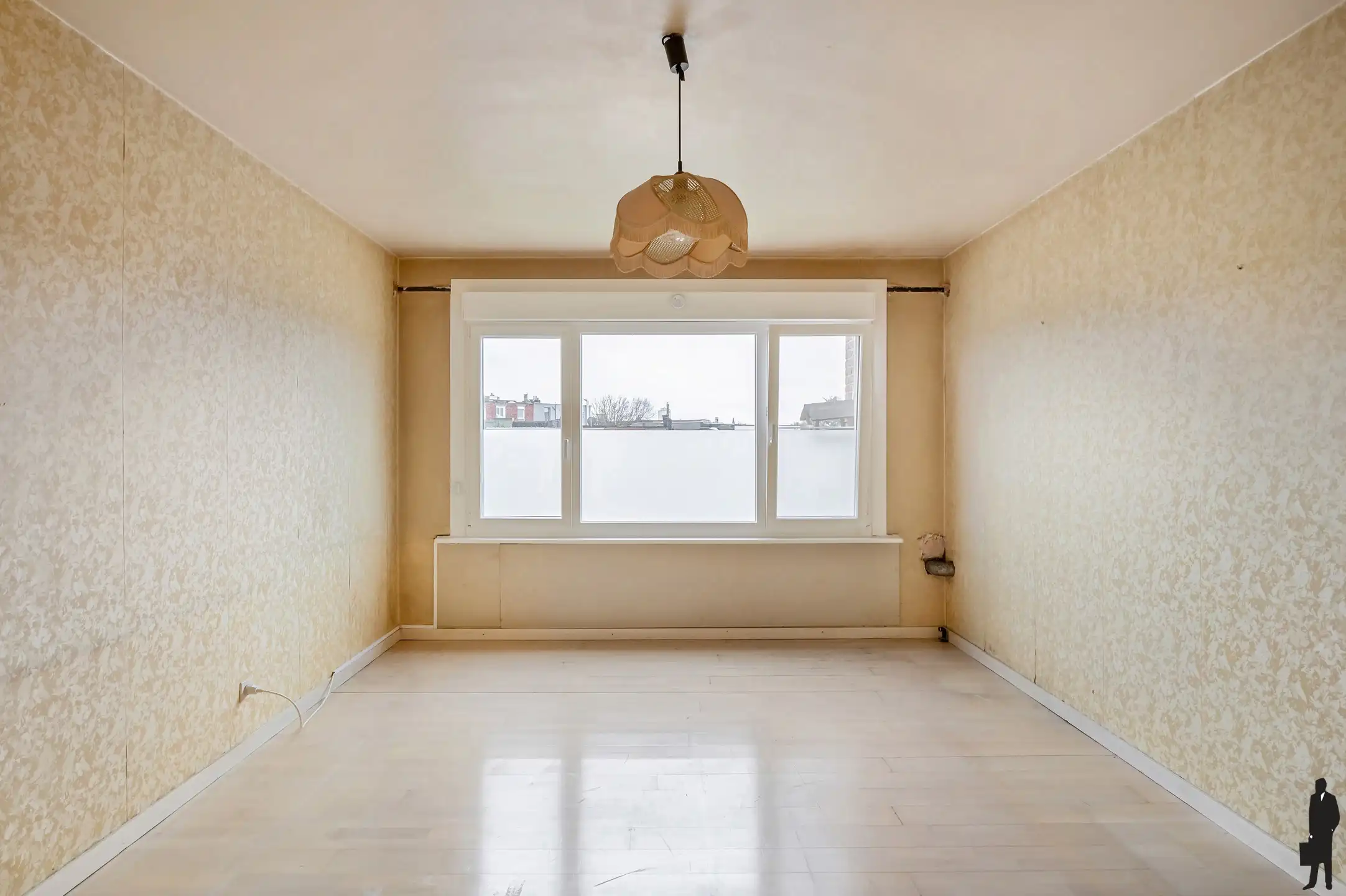 Ruim drie slaapkamer appartement te koop foto 8