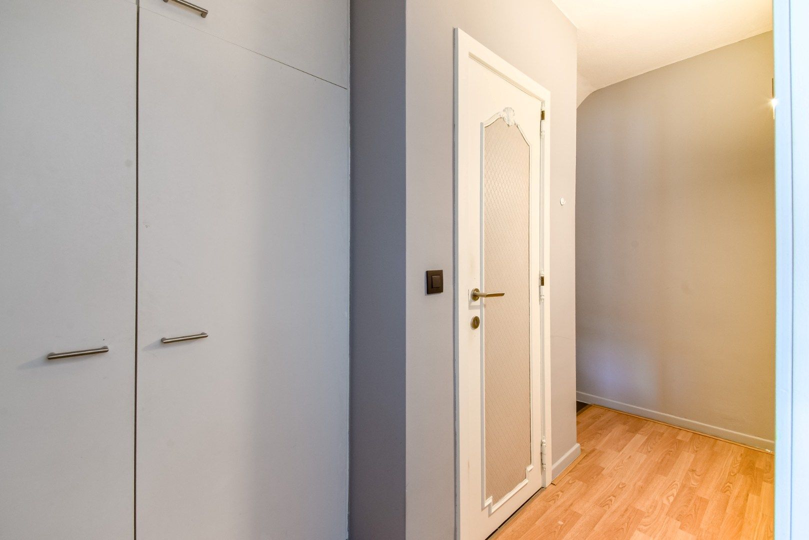 Ruime bel-étage woning met garage, tuin en mogelijkheid tot 4 slaapkamers foto 16