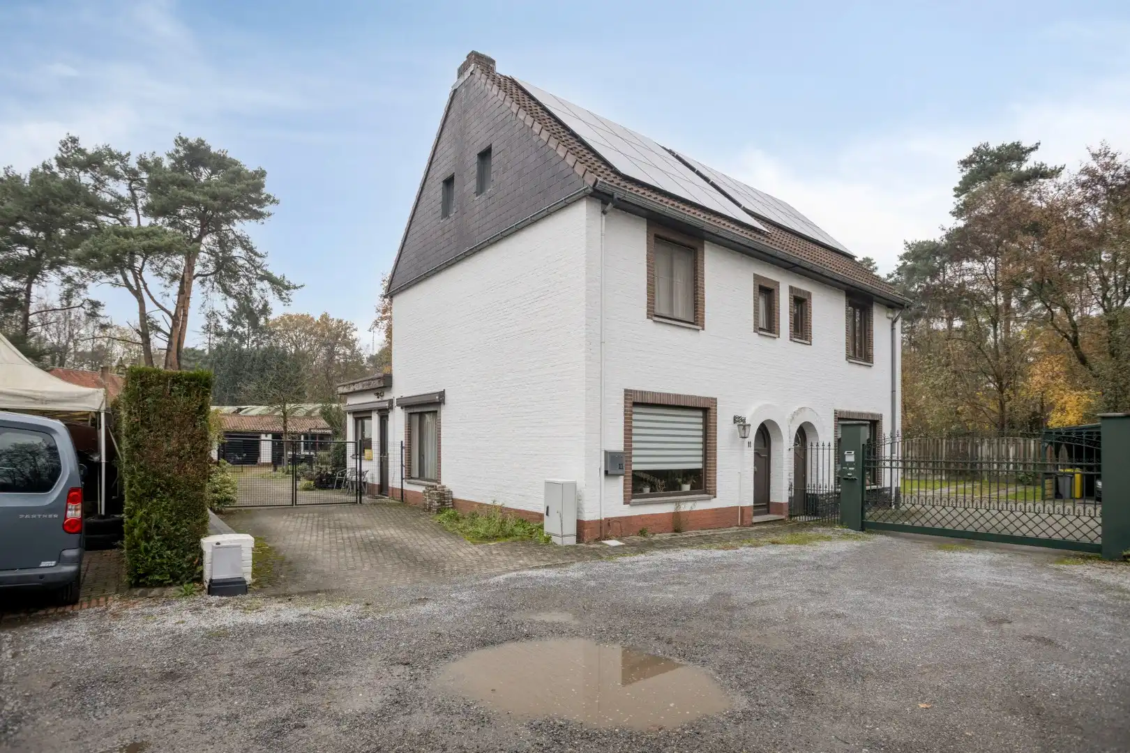 Instapklare charmante woning met 4 slpks, gelegen op een perceel van 438m² !  foto 23