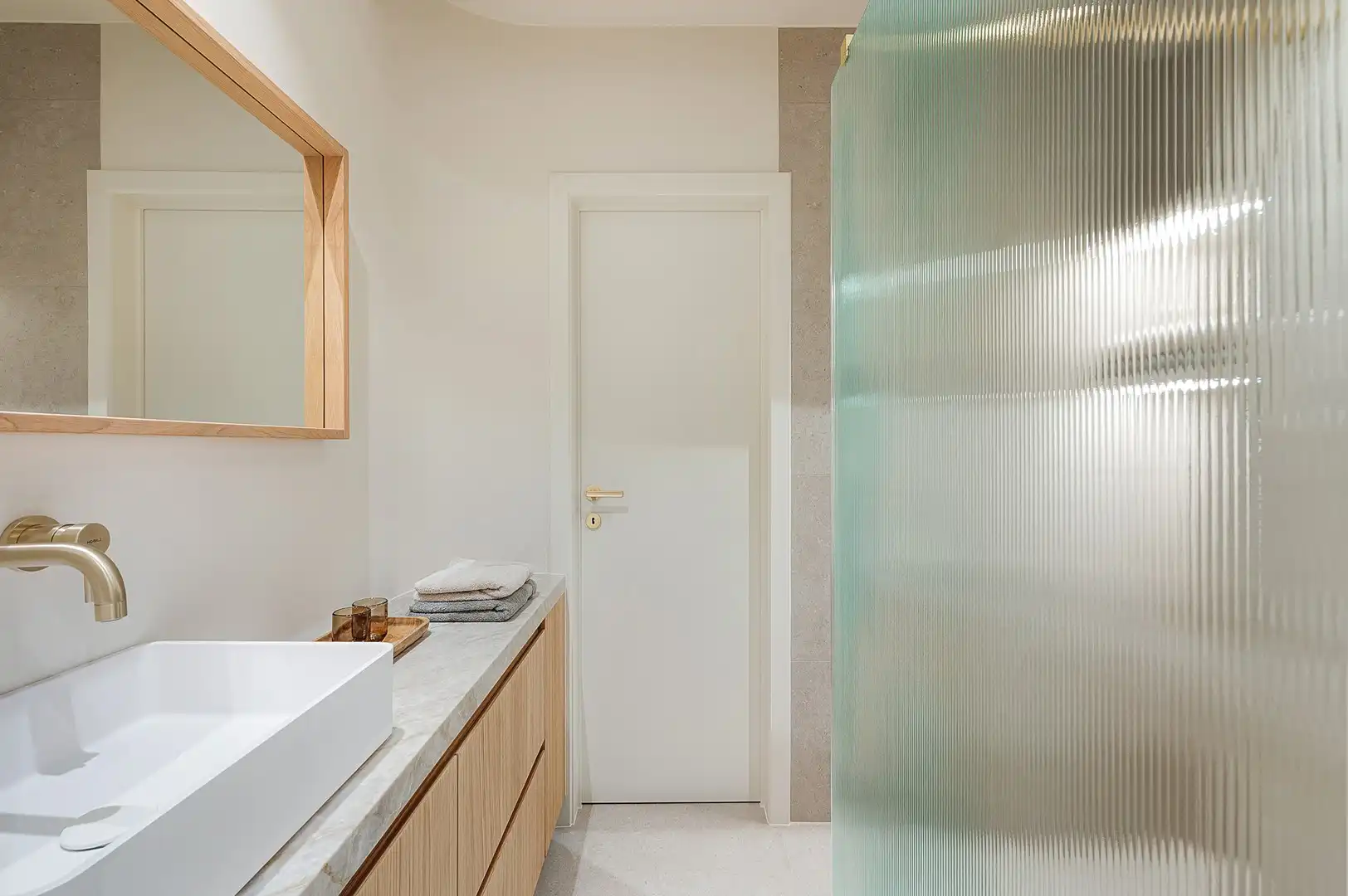 Luxueus gerenoveerd appartement met zeezicht aan Rubensplein. foto 26