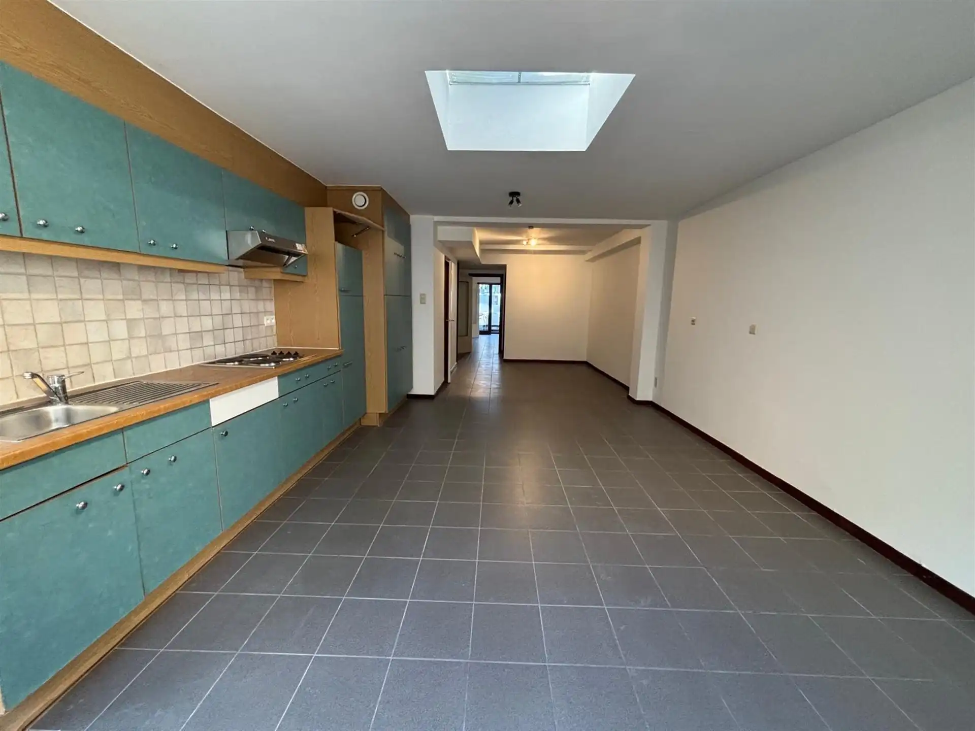 Gezellig appartement met één slaapkamer en terras in centrum Aalst foto 9