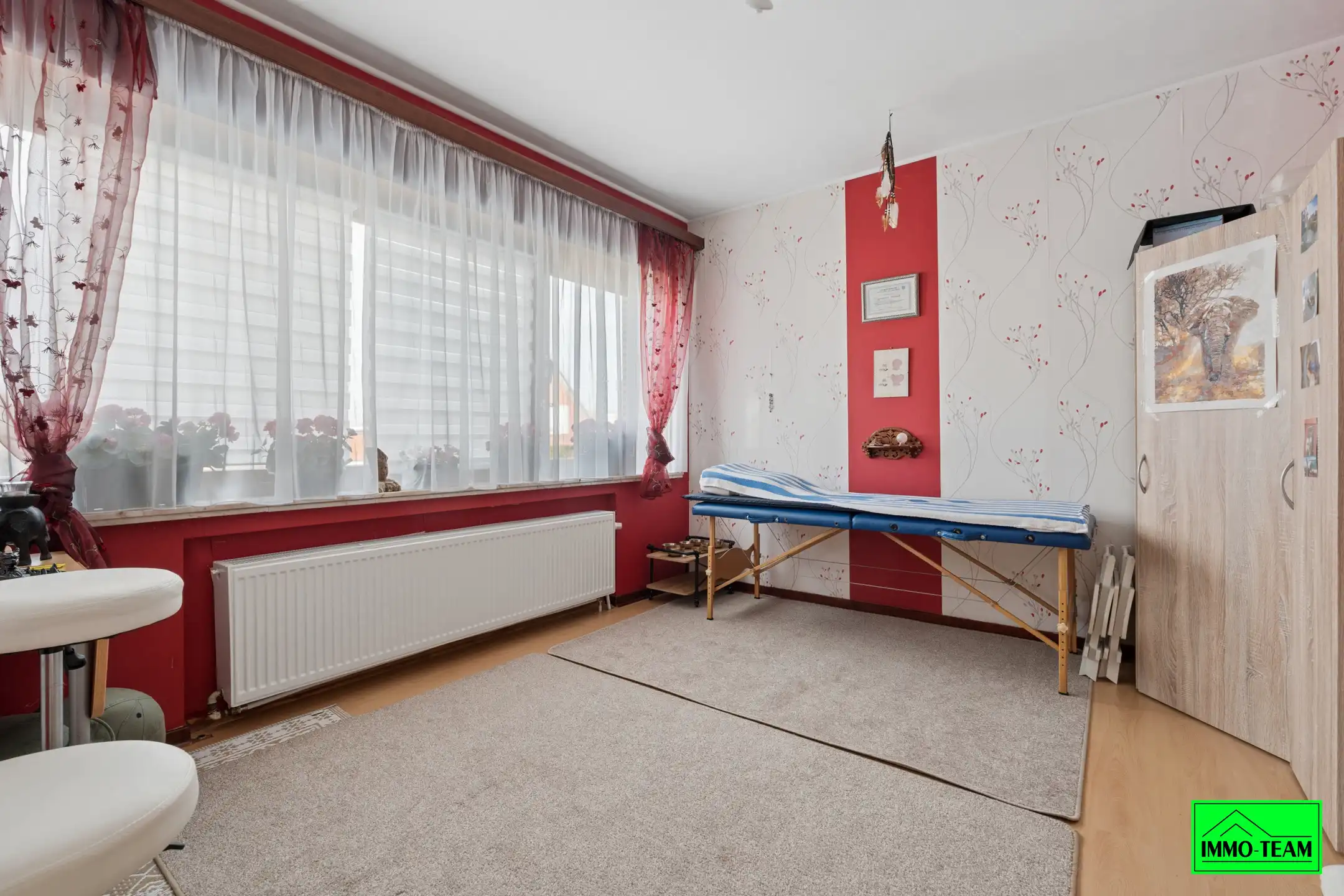 Ruime 4-gevelwoning op topligging foto 14